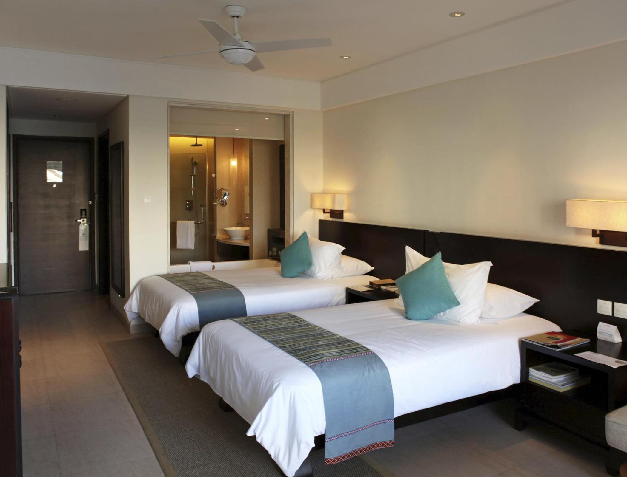 Premier Twin Room with Sea view Room