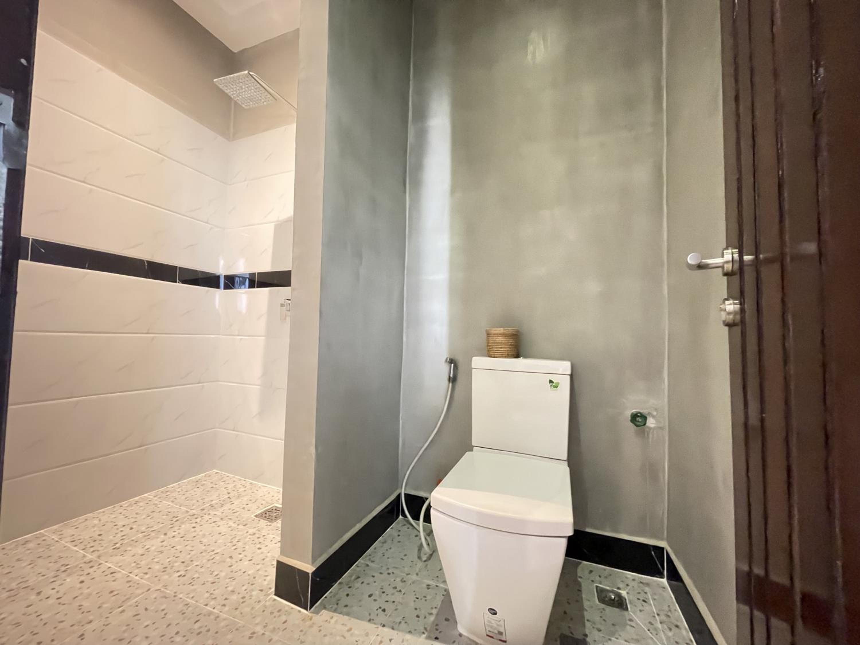 Cabana Double With Balcony - Free Pick Up