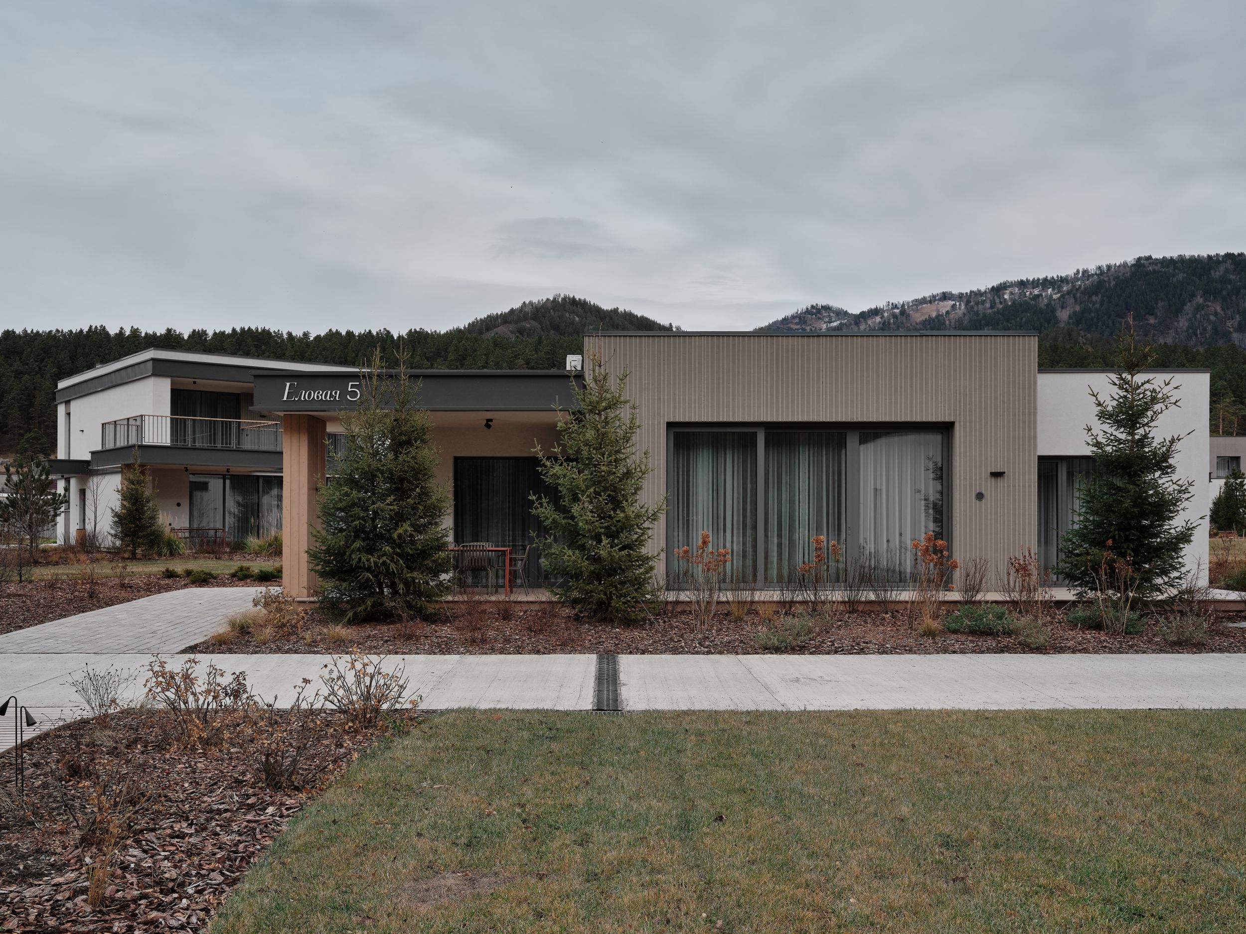 1 этаж, 2 спальни, вторая береговая линия