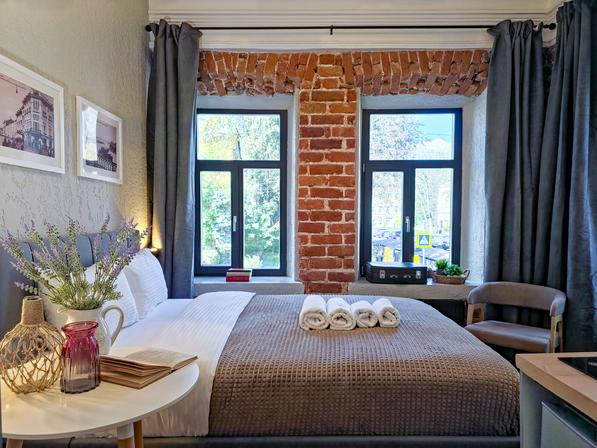 Однокомнатные апартаменты люкс с видом на монастырь