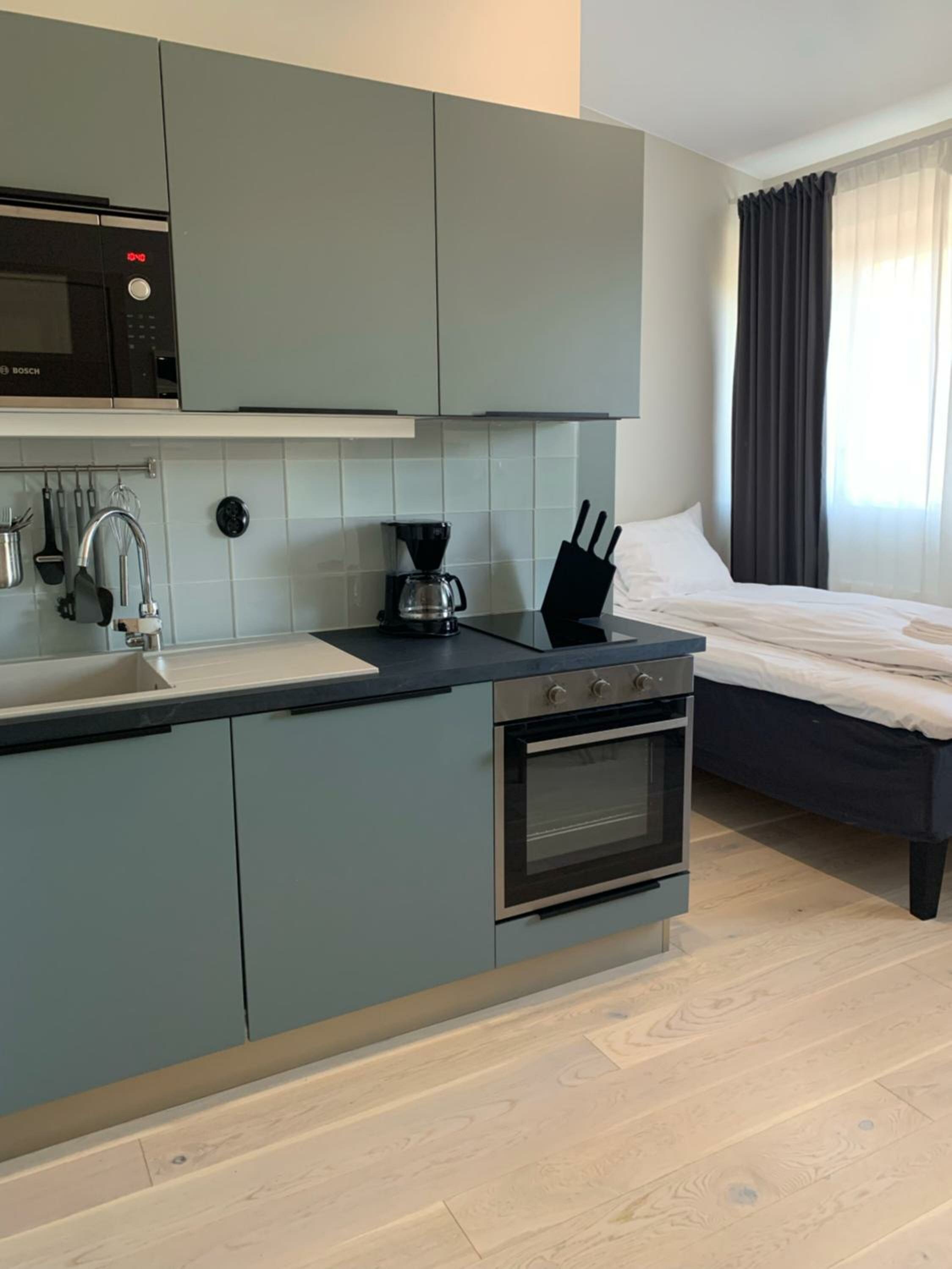 Studio Apartment