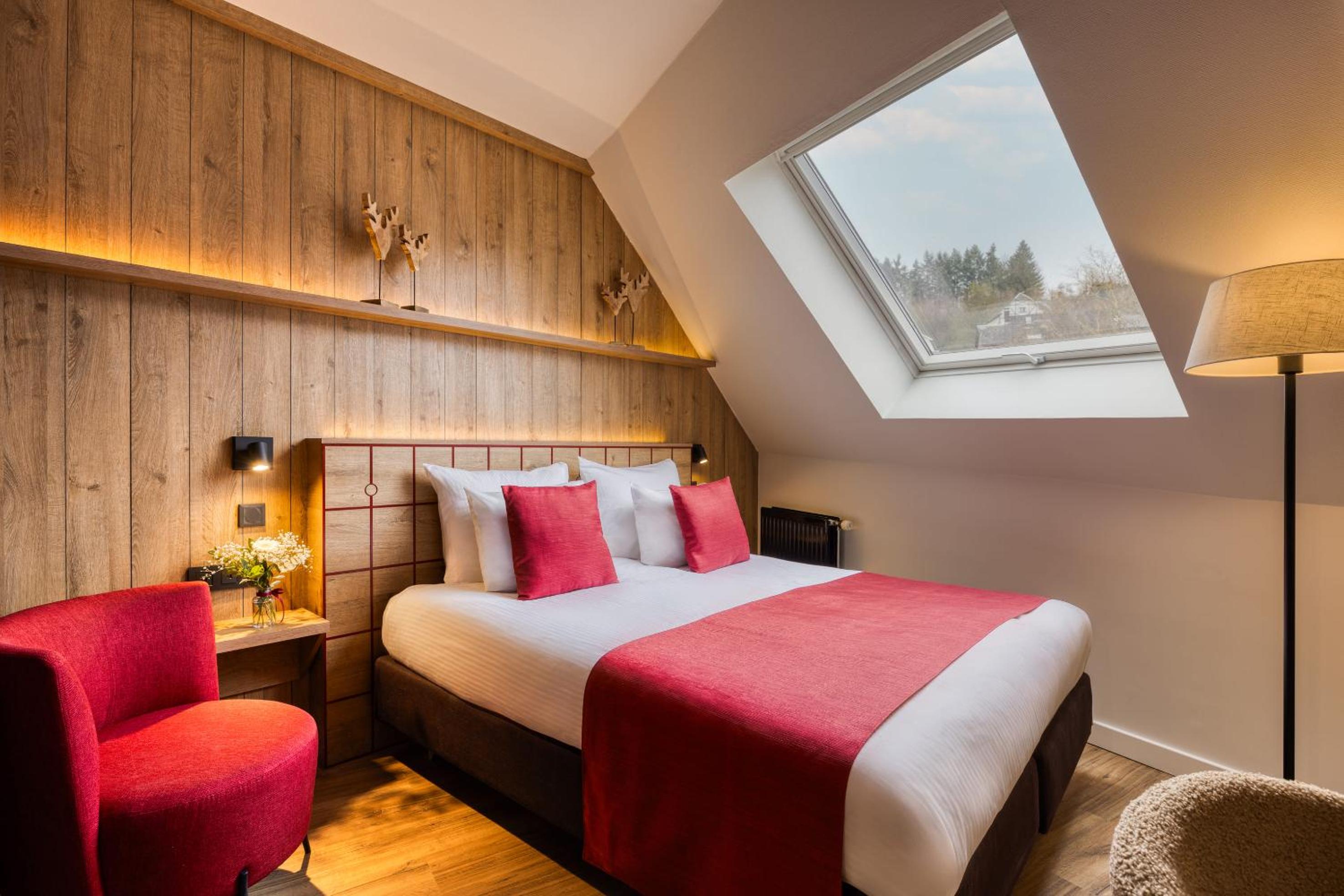 Deluxe Double or Twin Room