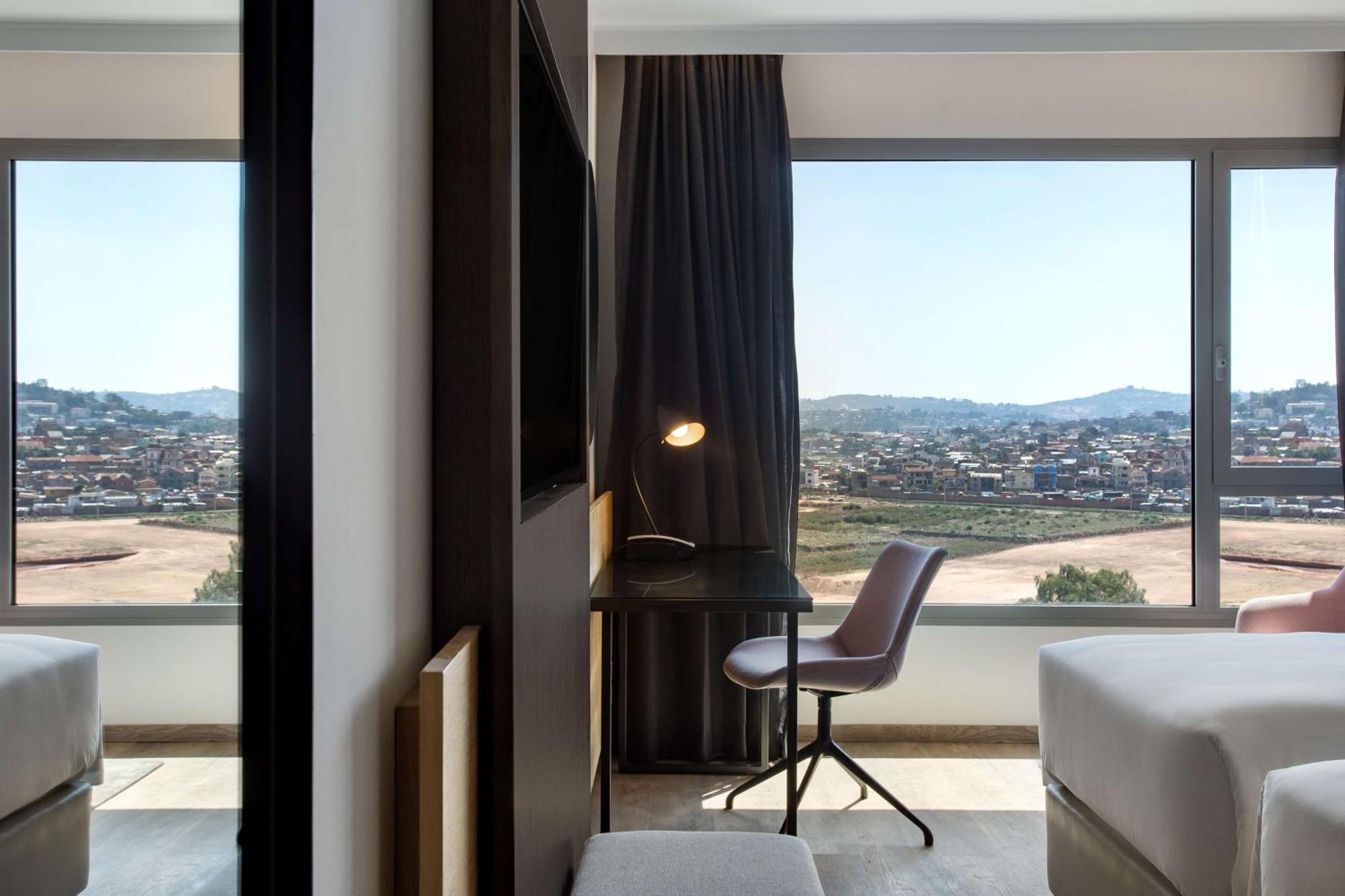 Superior Room with Waterfront View