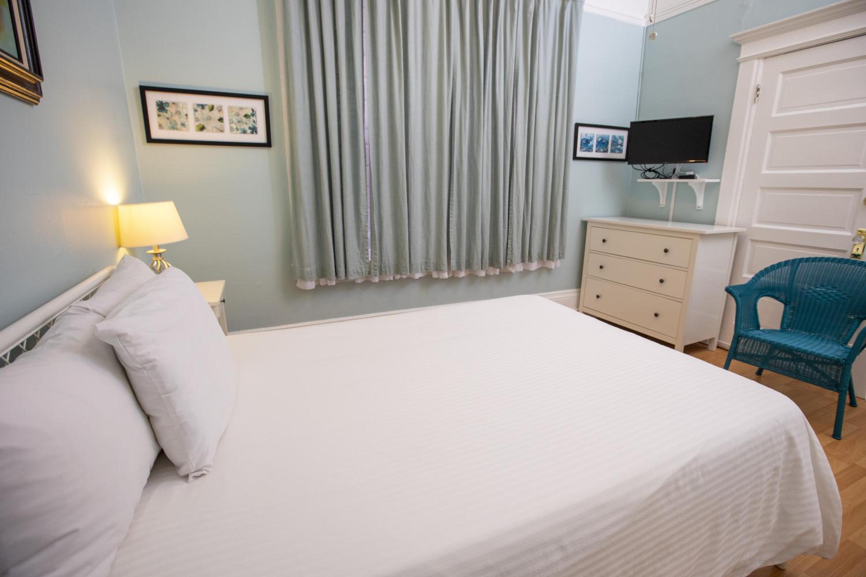 Double Room with Shared Bathroom