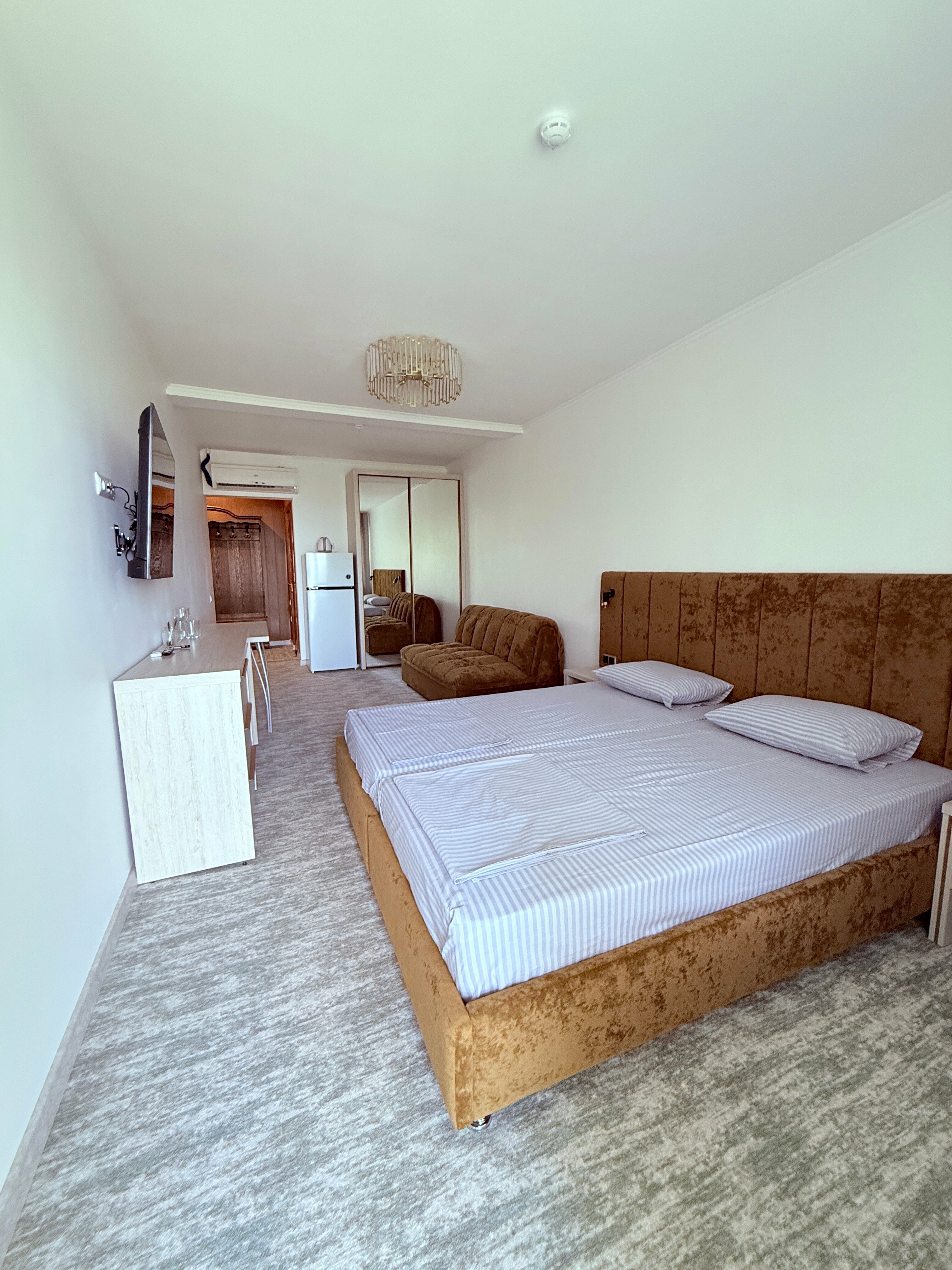 Люкс двухместный  с доп. местом № 6