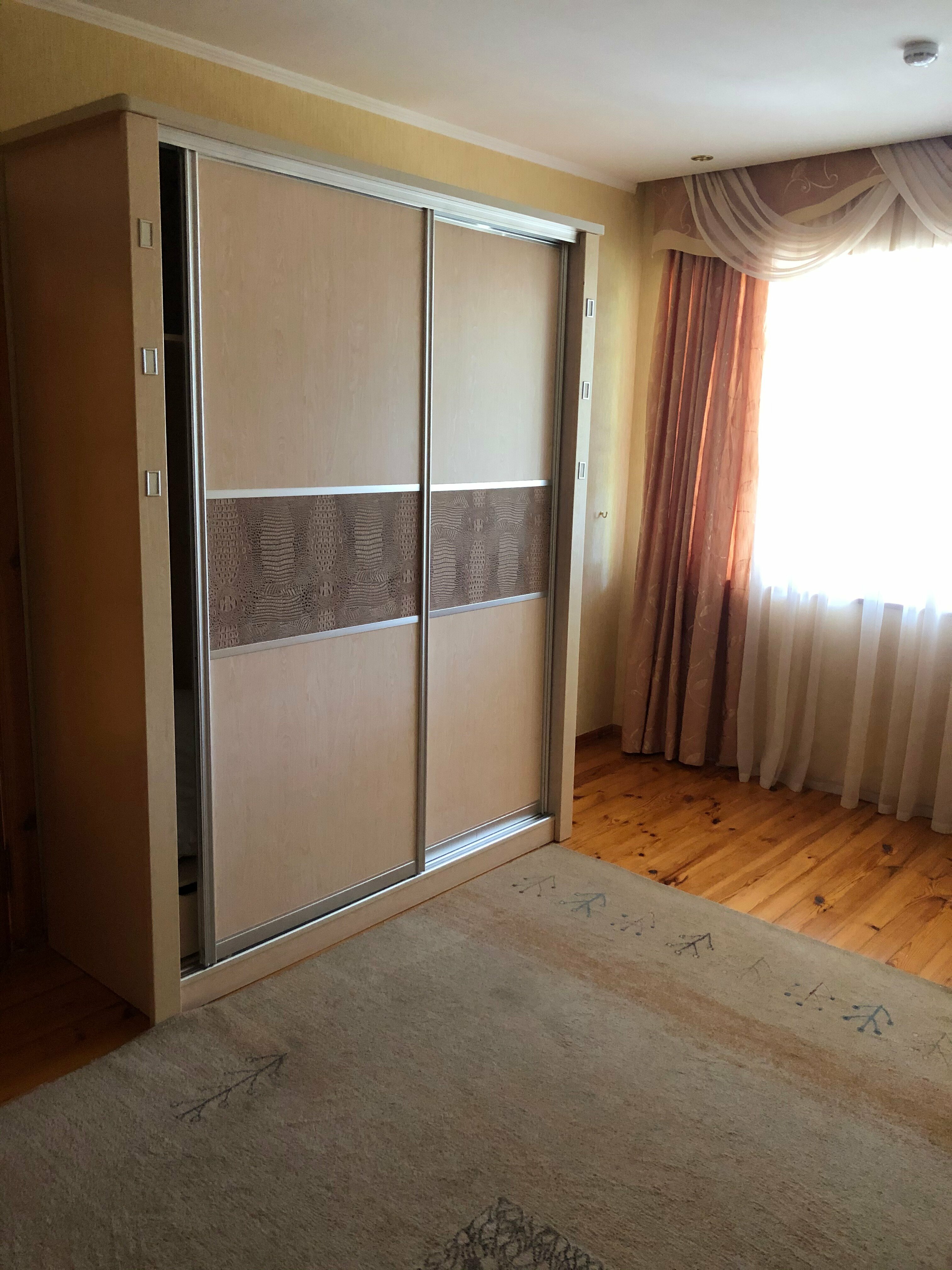 Люкс трехкомнатный с кухней № 7