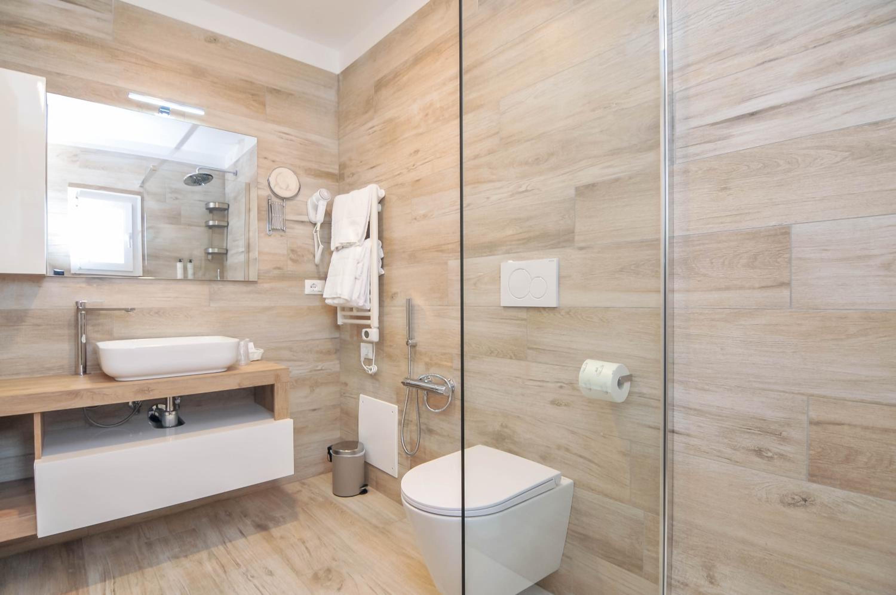 Junior Suite With Jacuzzi - Annex Building