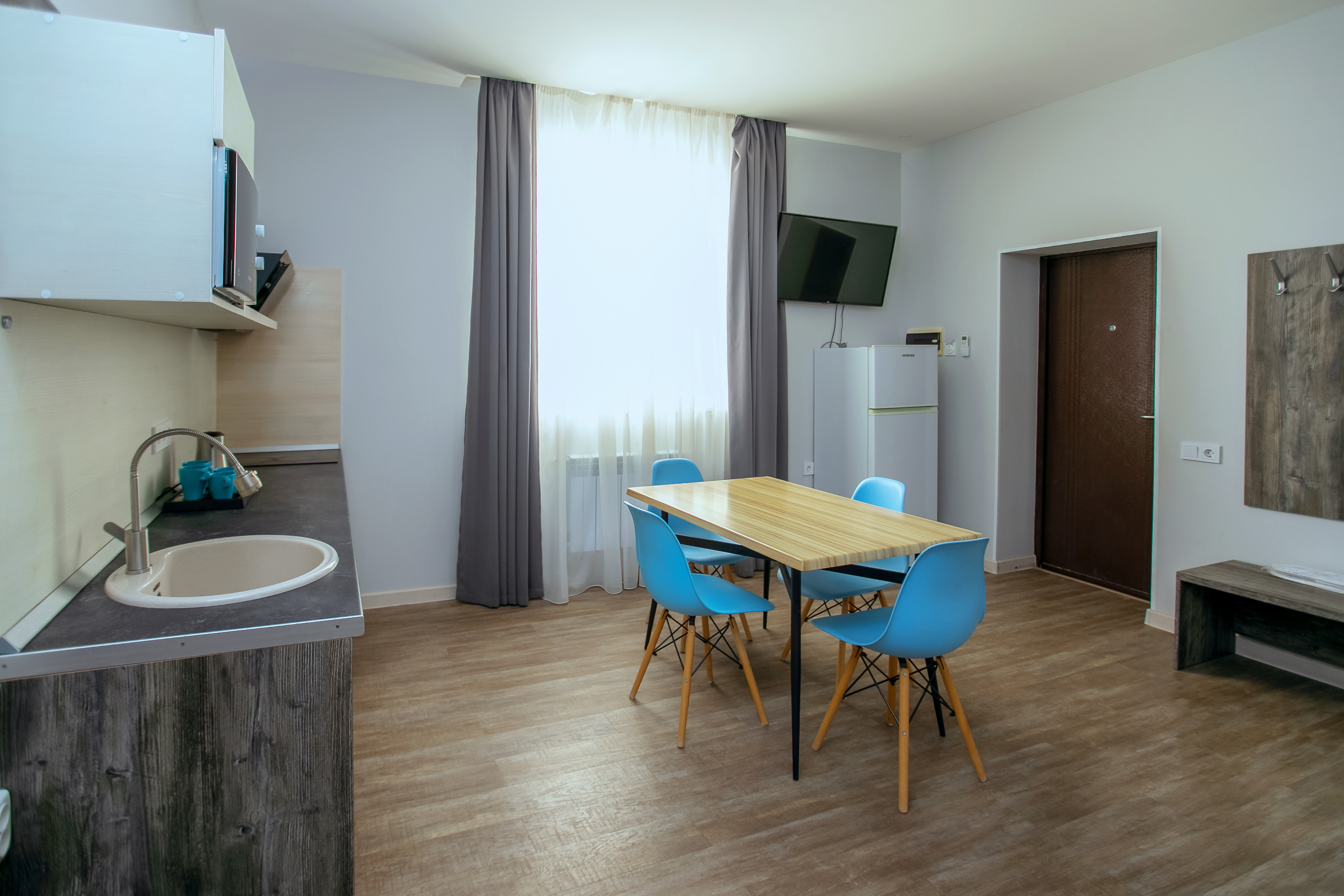 Семейный номер с балконом