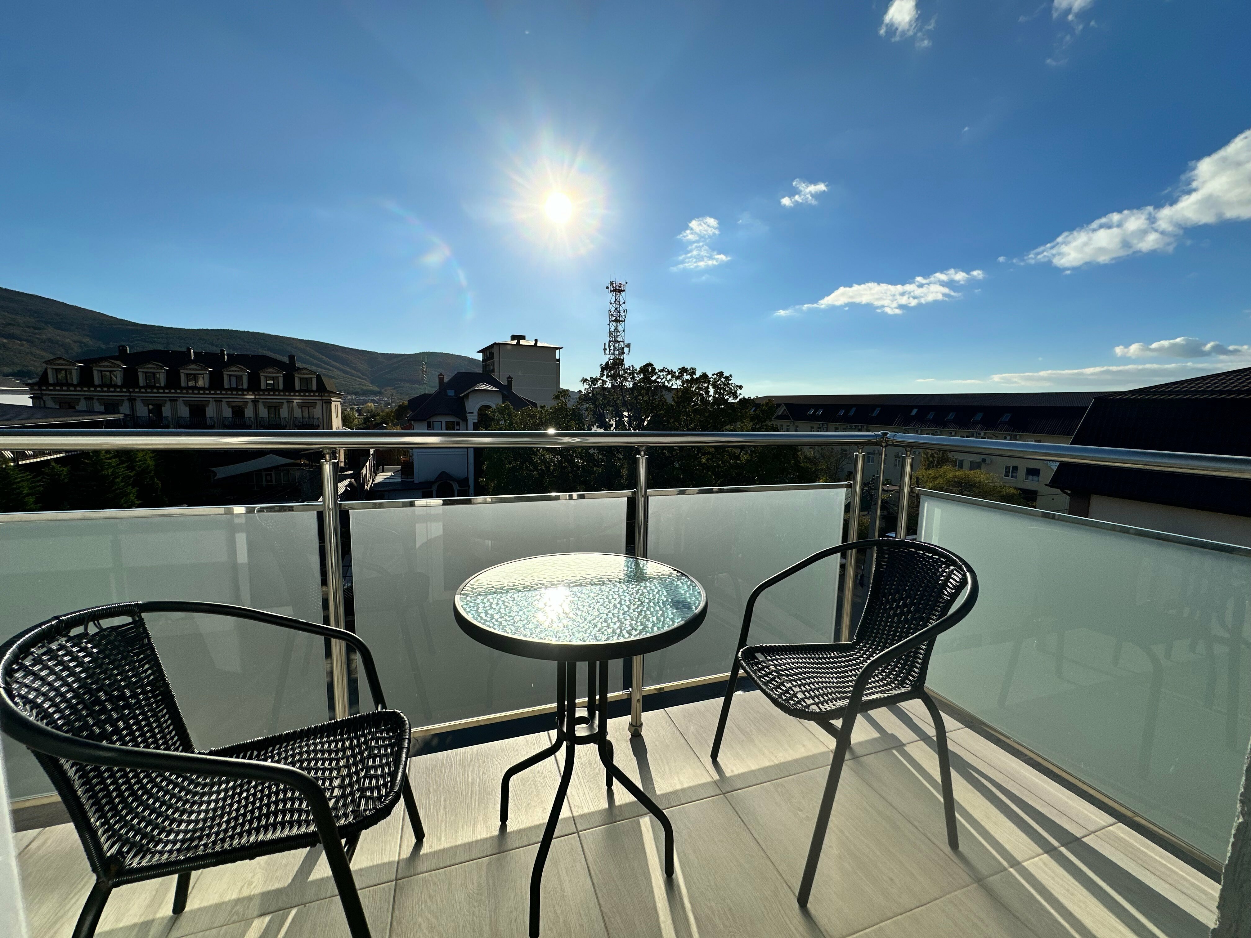 Семейный номер с балконом