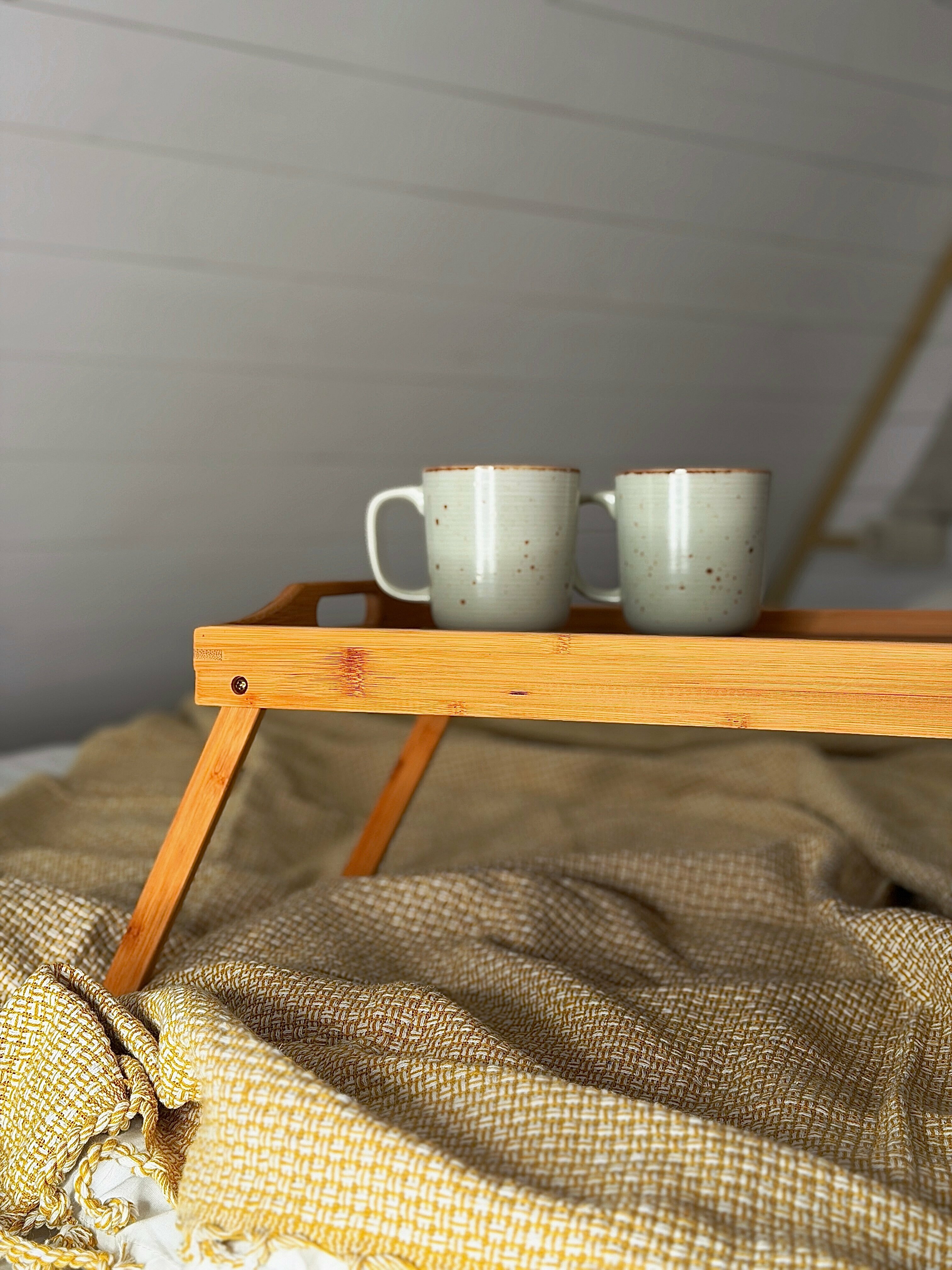 Белый А-фрейм