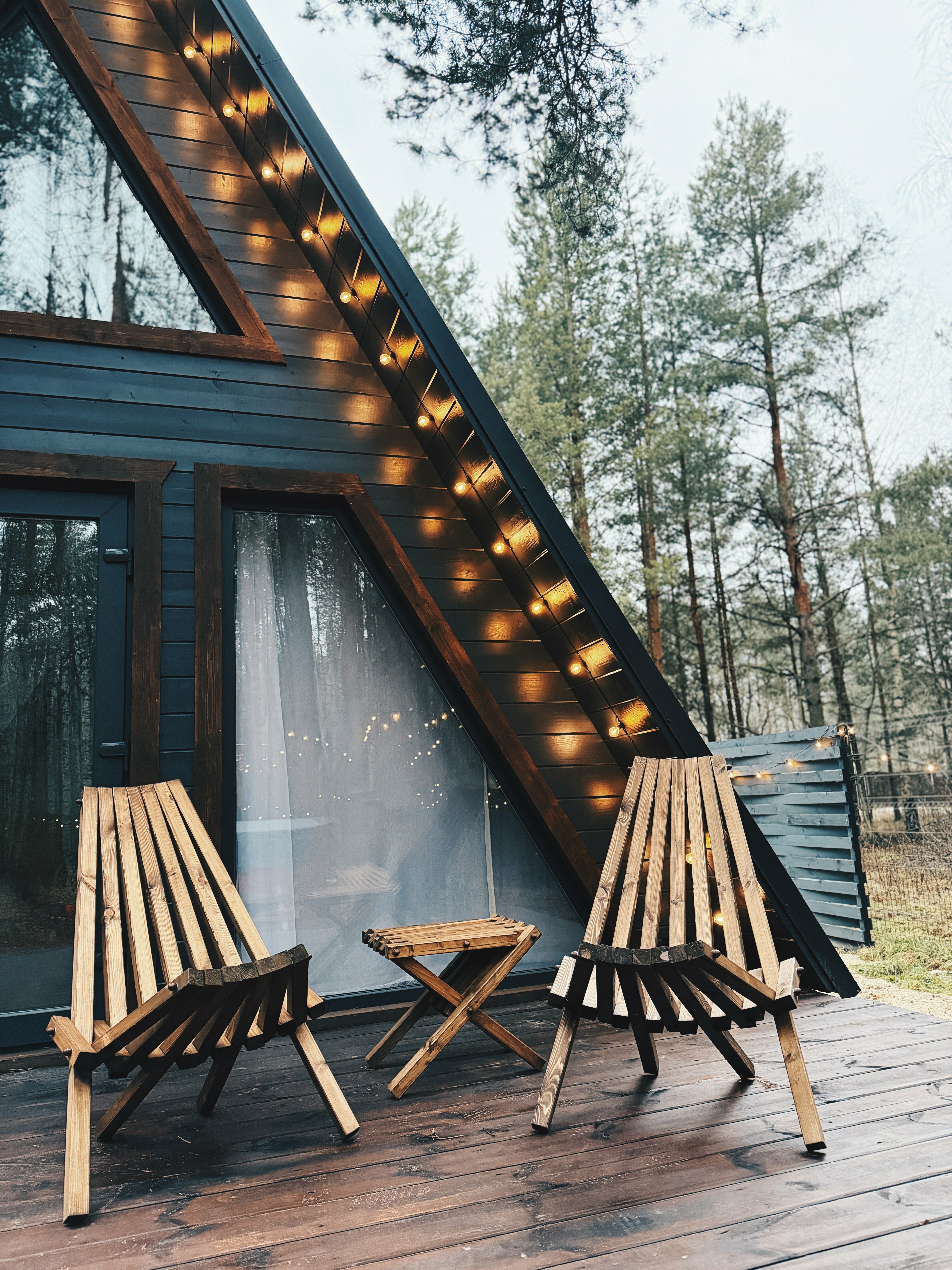 Белый А-фрейм