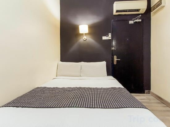 Standard Double Room No Window