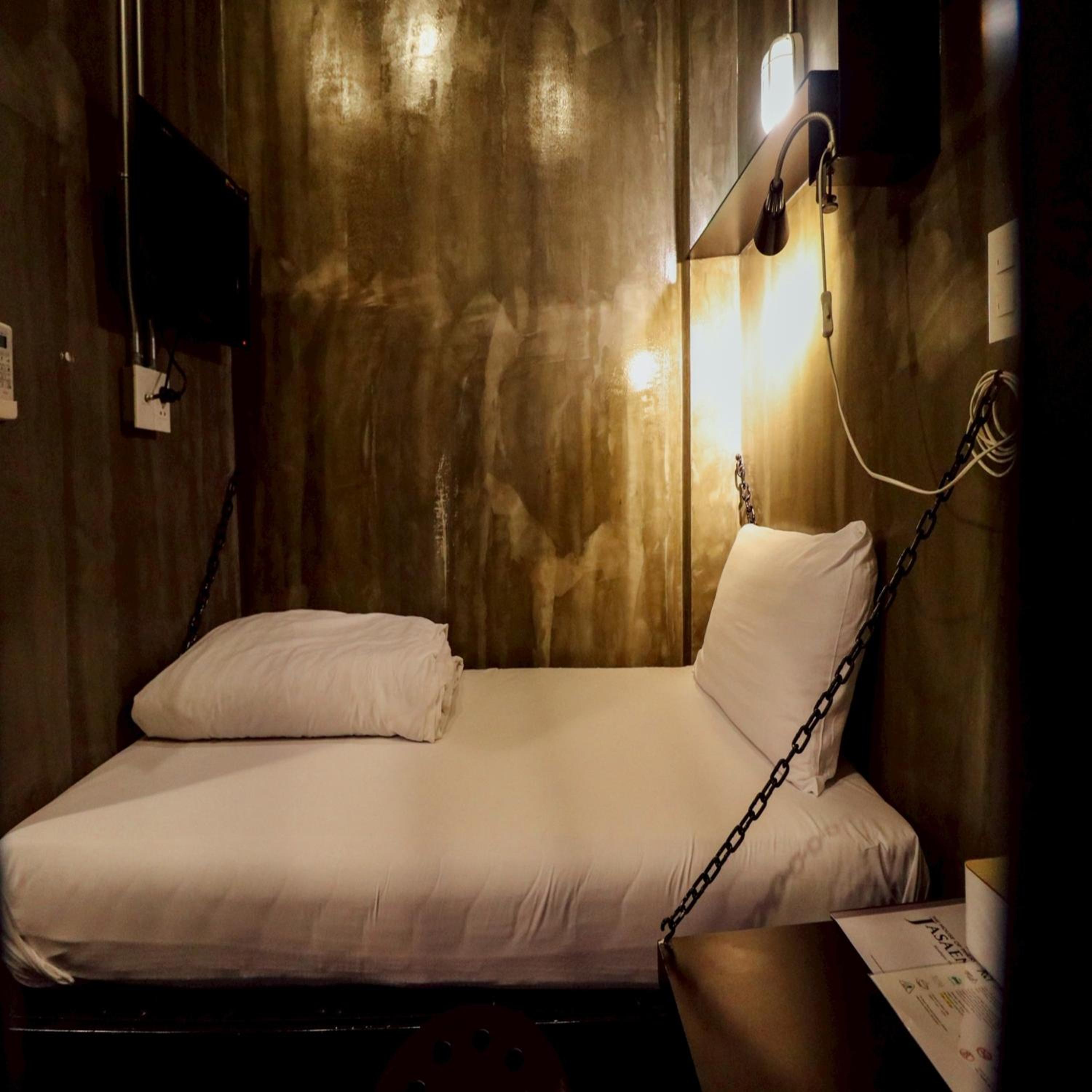 Deluxe Single Room