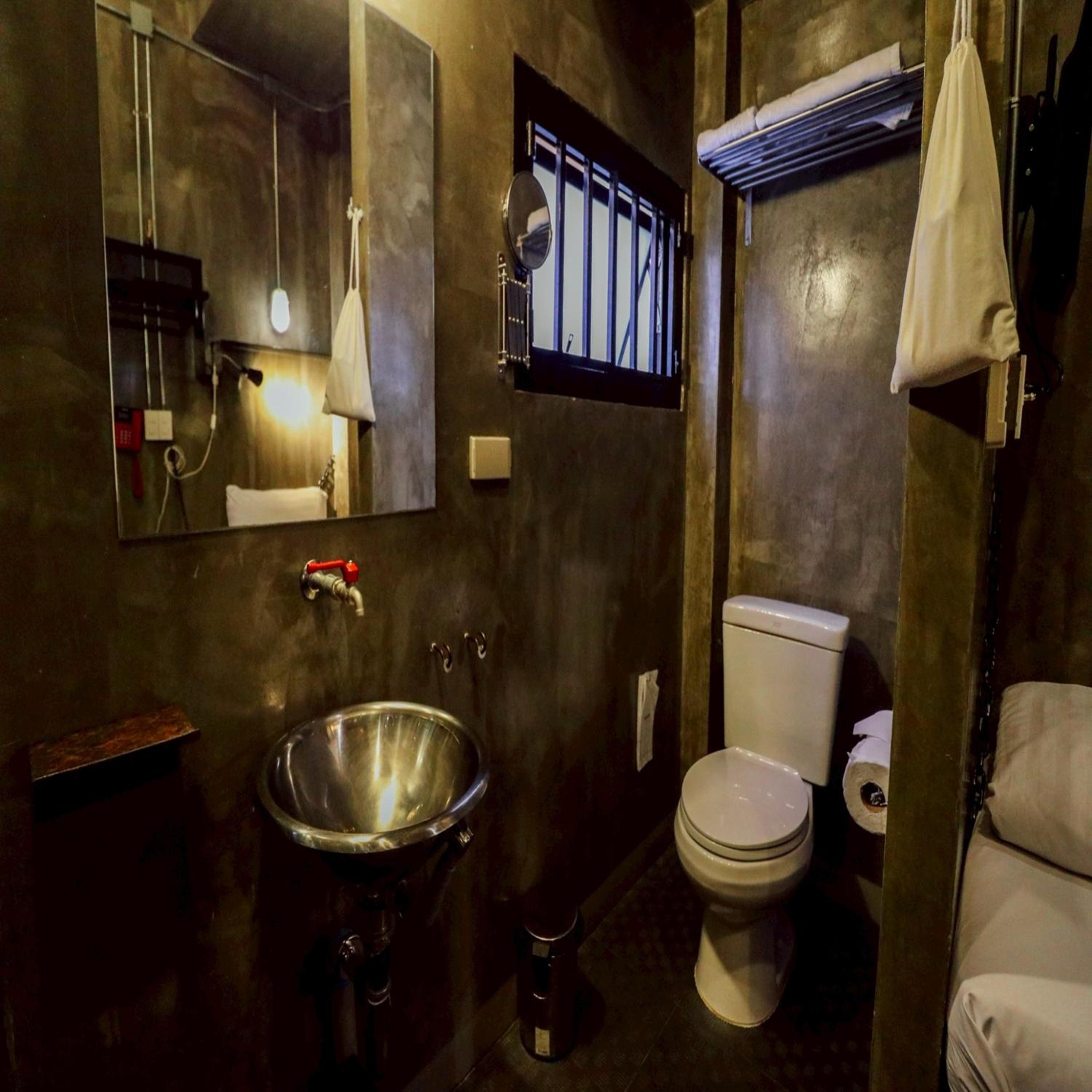Deluxe Single Room