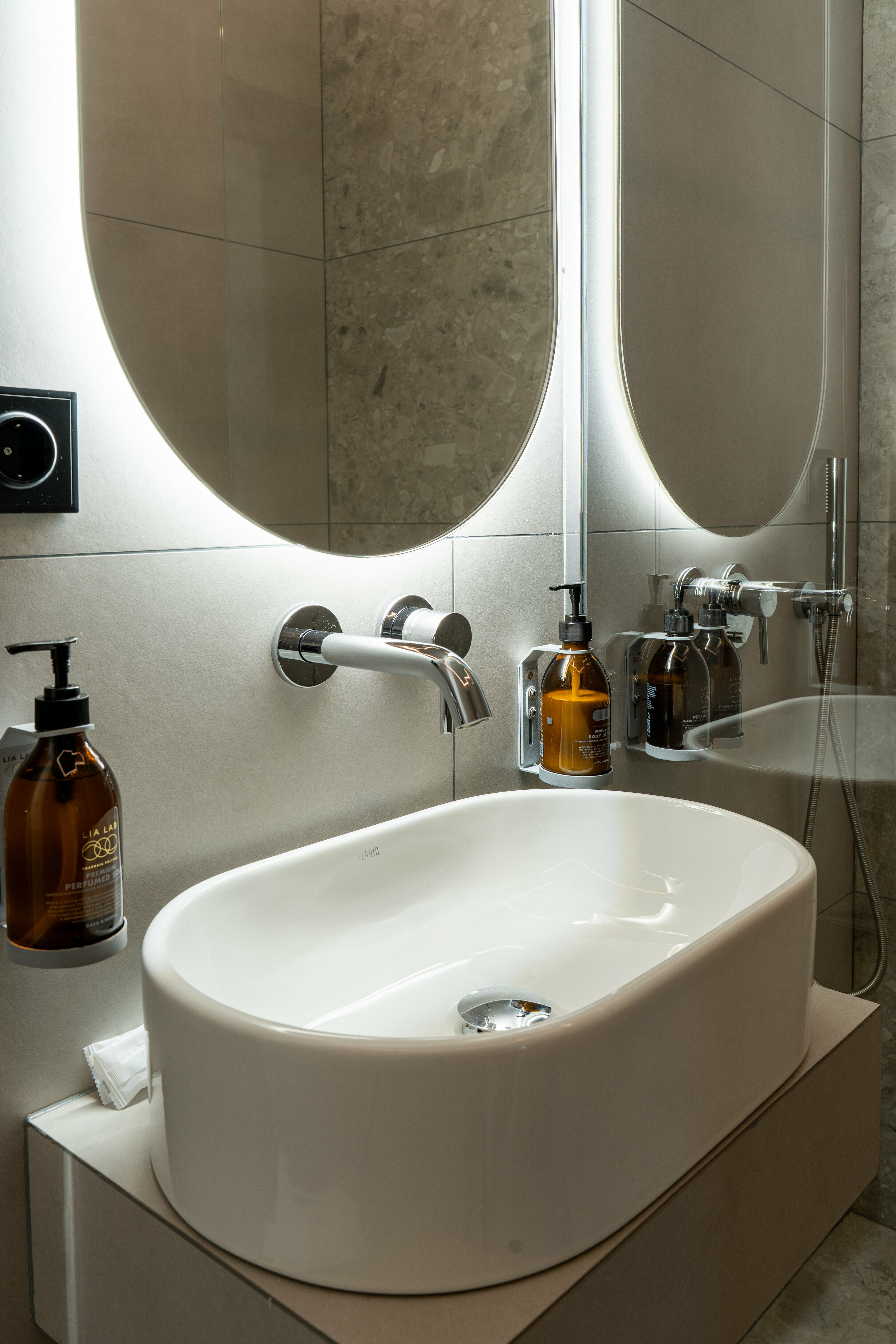 Небольшой двухместный номер с 1 кроватью