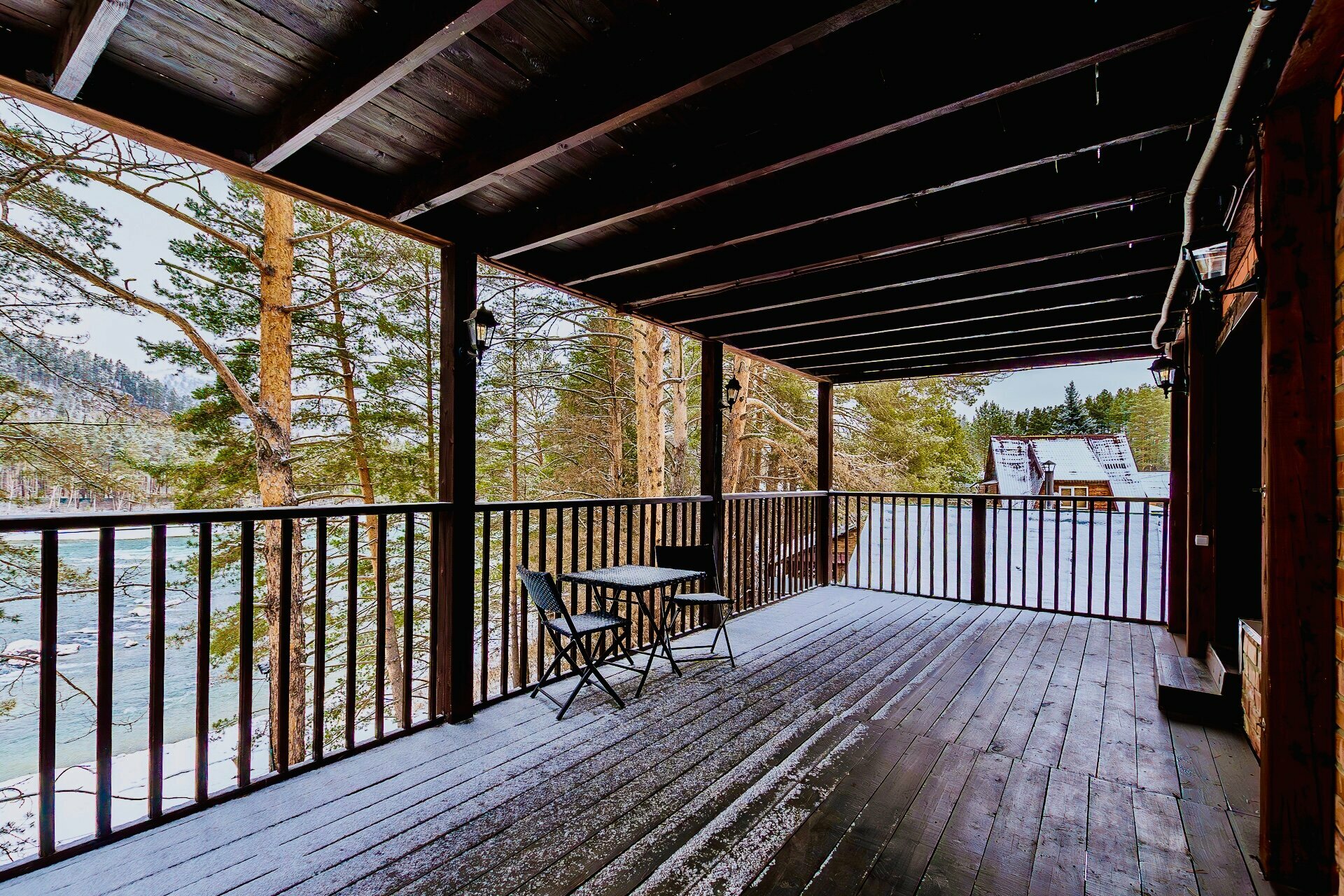 Двухместный стандарт с 1двуспальной кроватью с личной террасой с видом на горы и Катунь