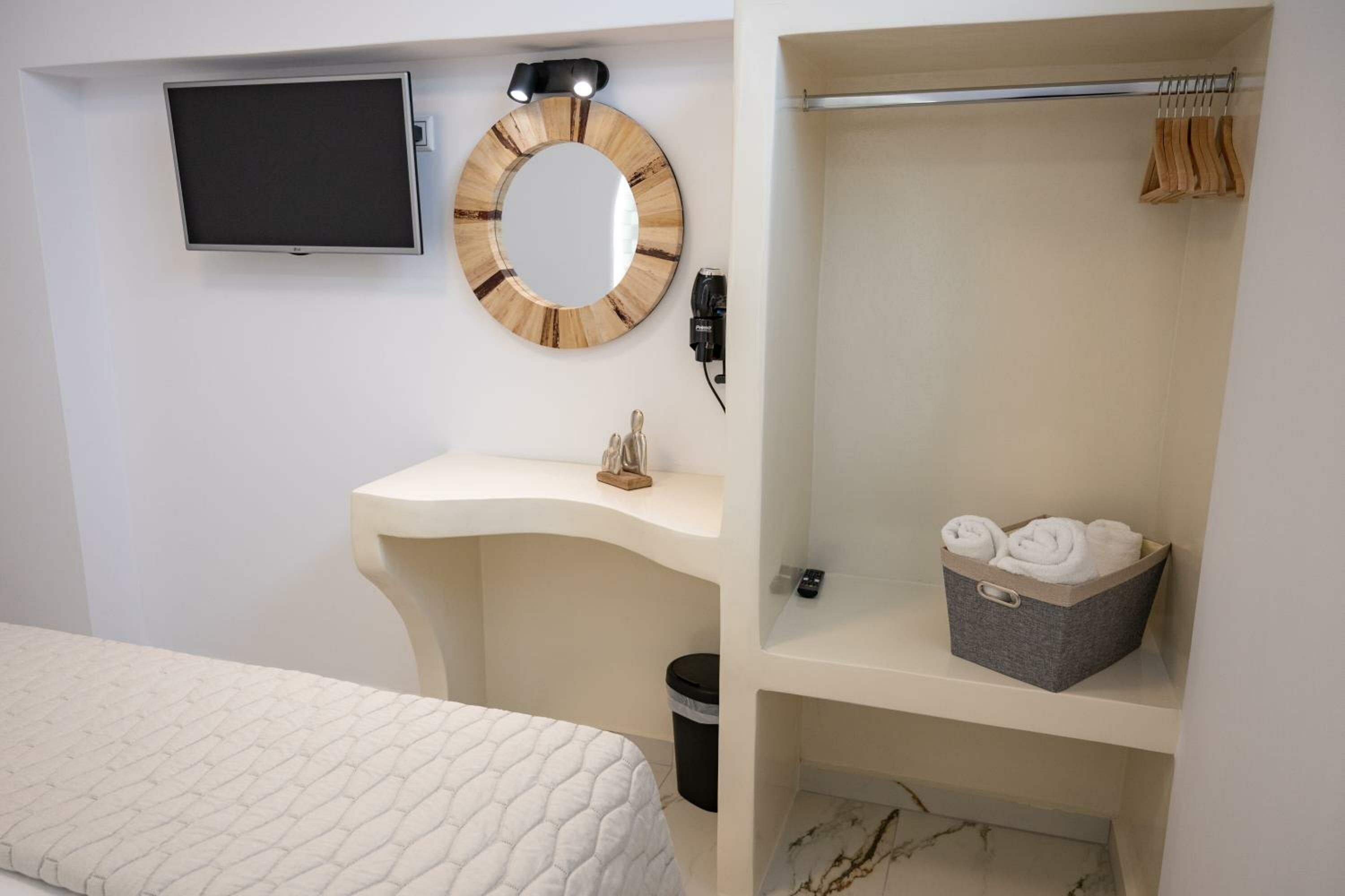 One-Bedroom Superior Apartment