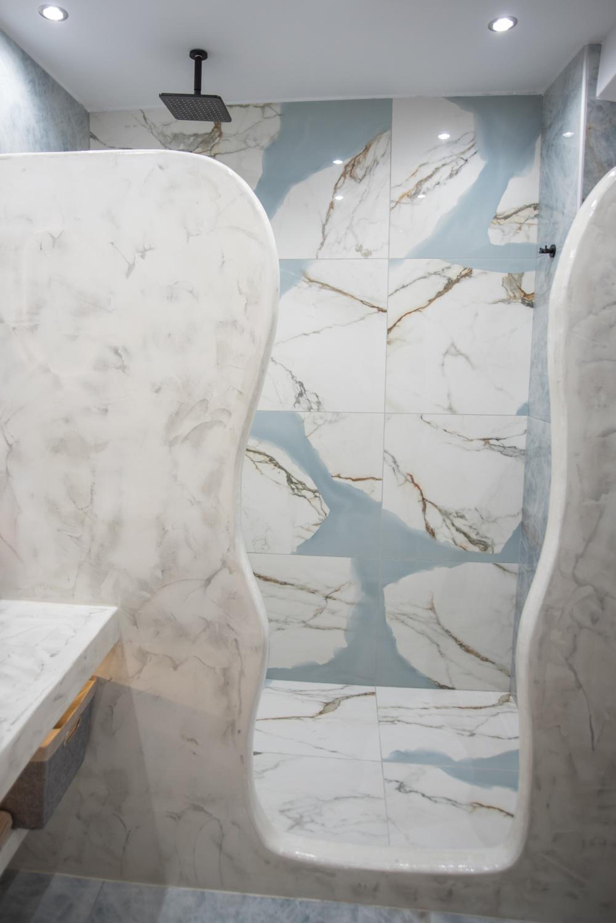 One-Bedroom Superior Apartment