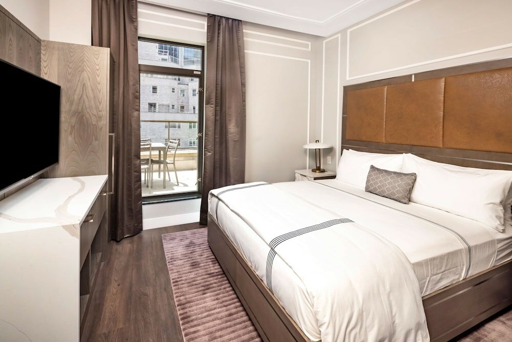 Penthouse, 1 Bedroom, Accessible (Hearing)