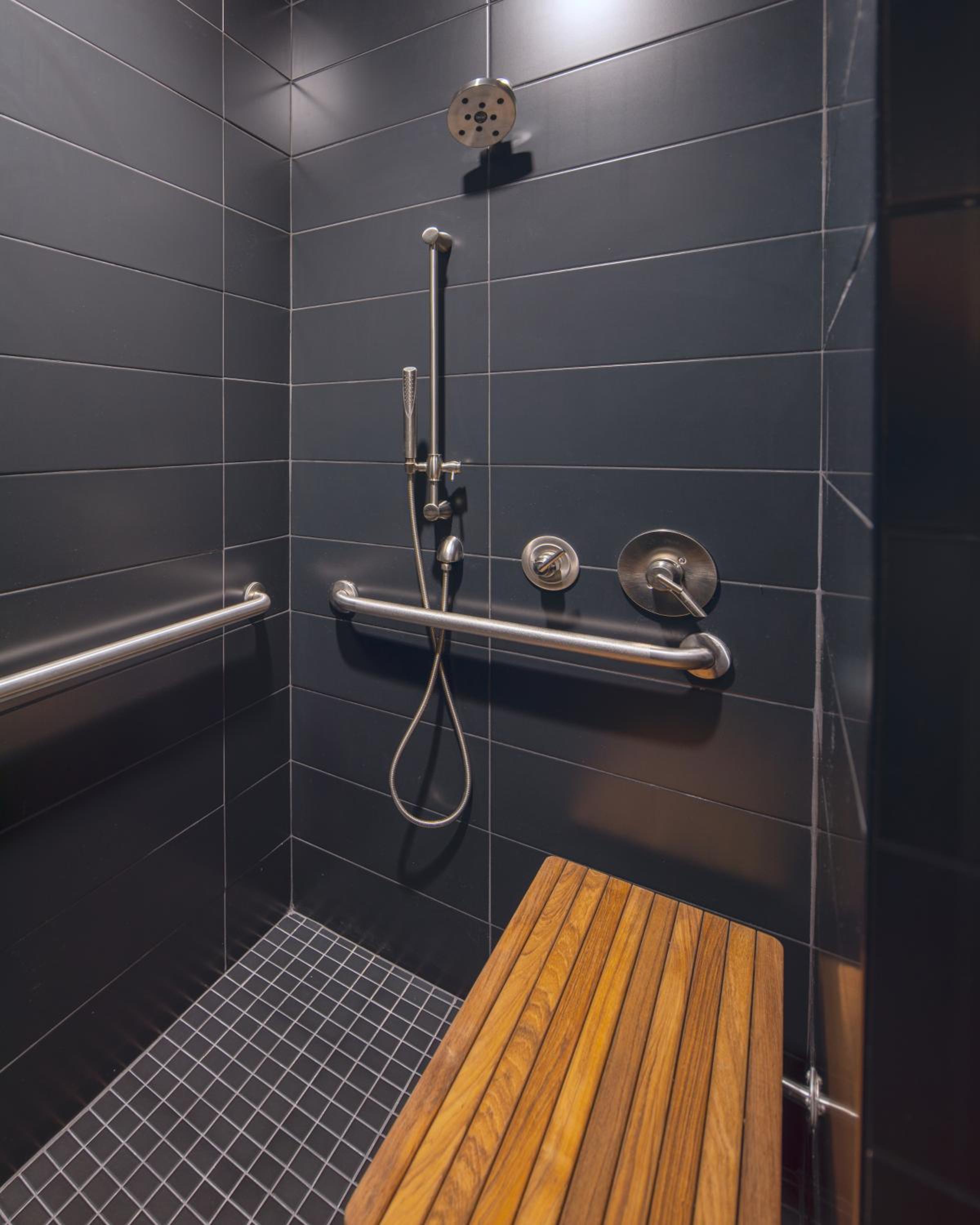 Queen Room (Self Check-in with Virtual Front Desk)