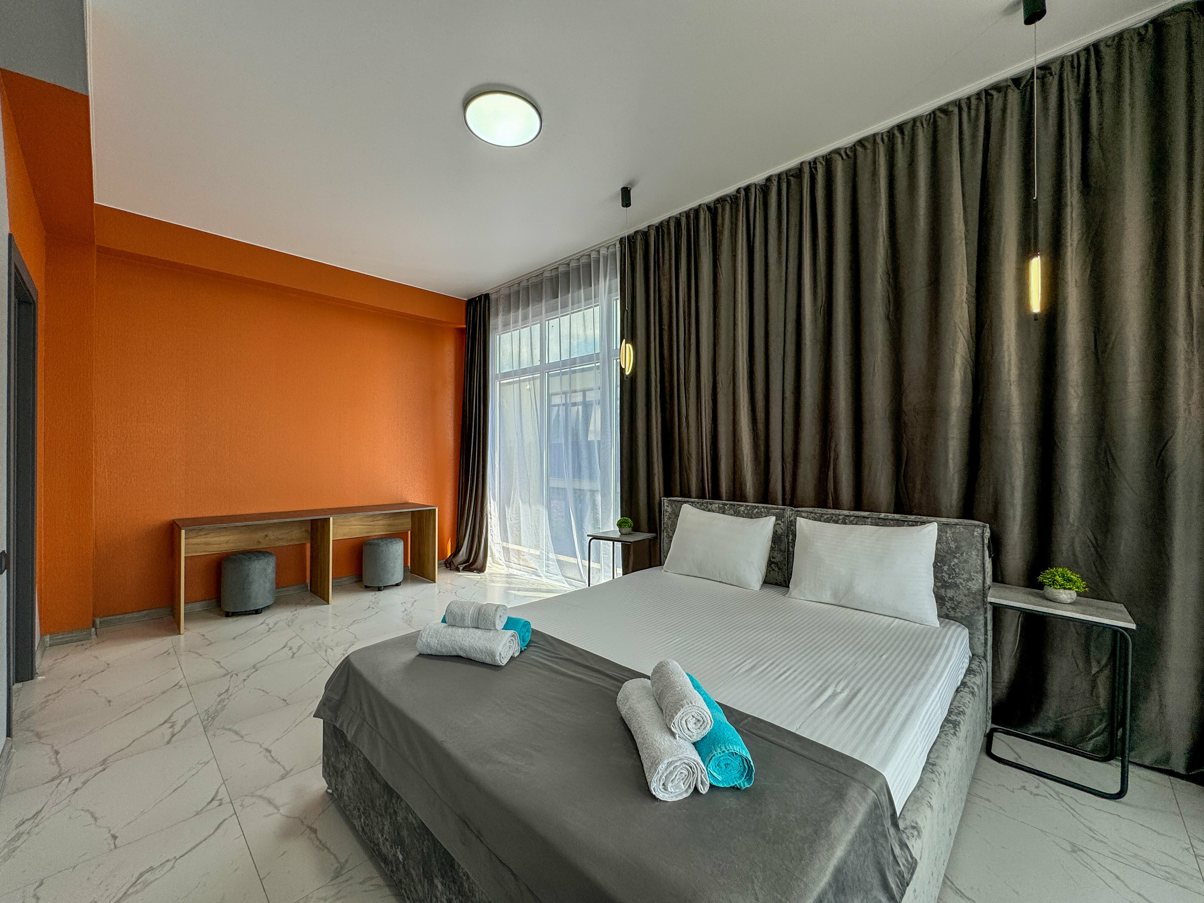 Улучшенный люкс