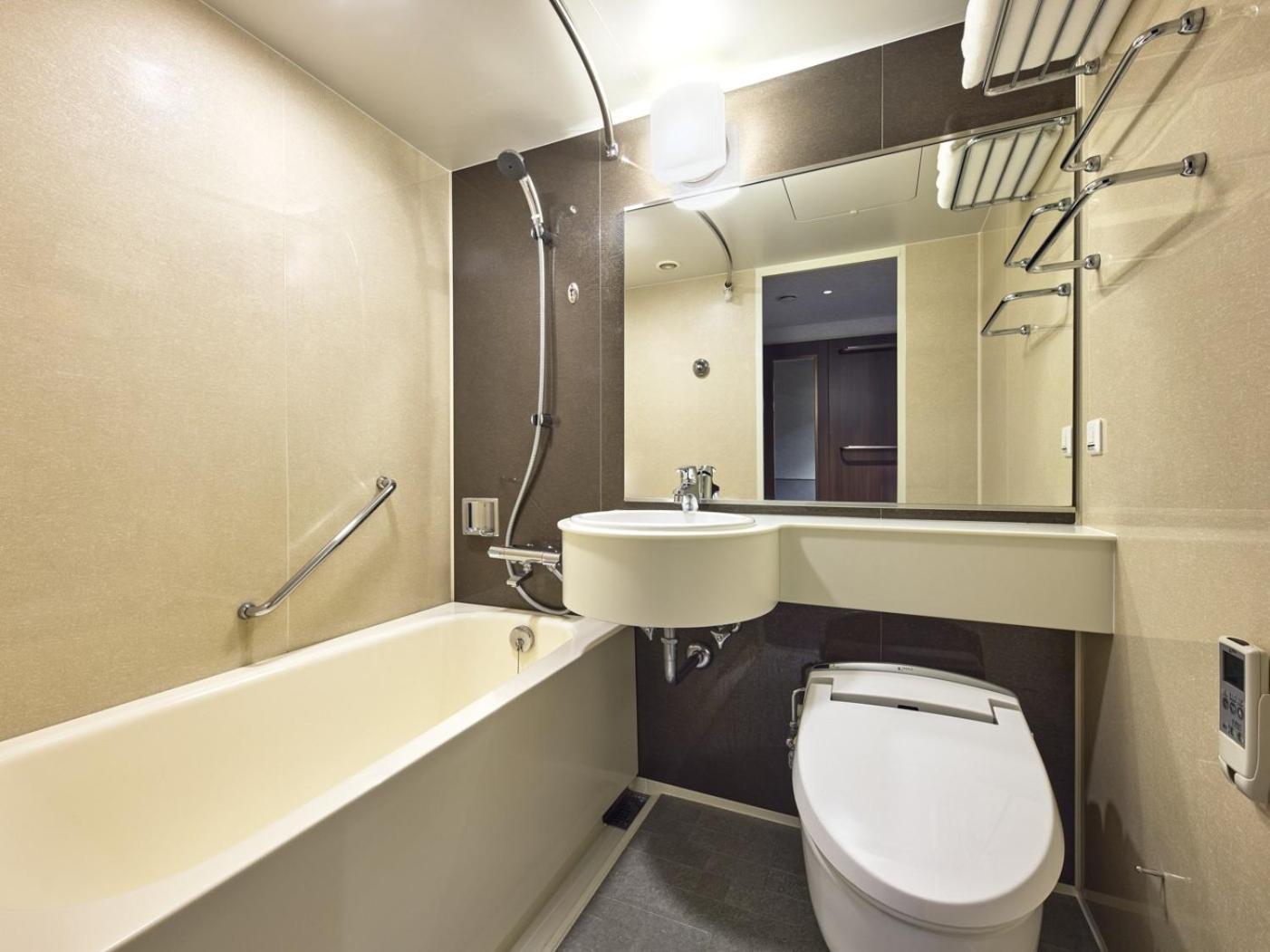 Comfort Queen Room for 3 People Non Smoking