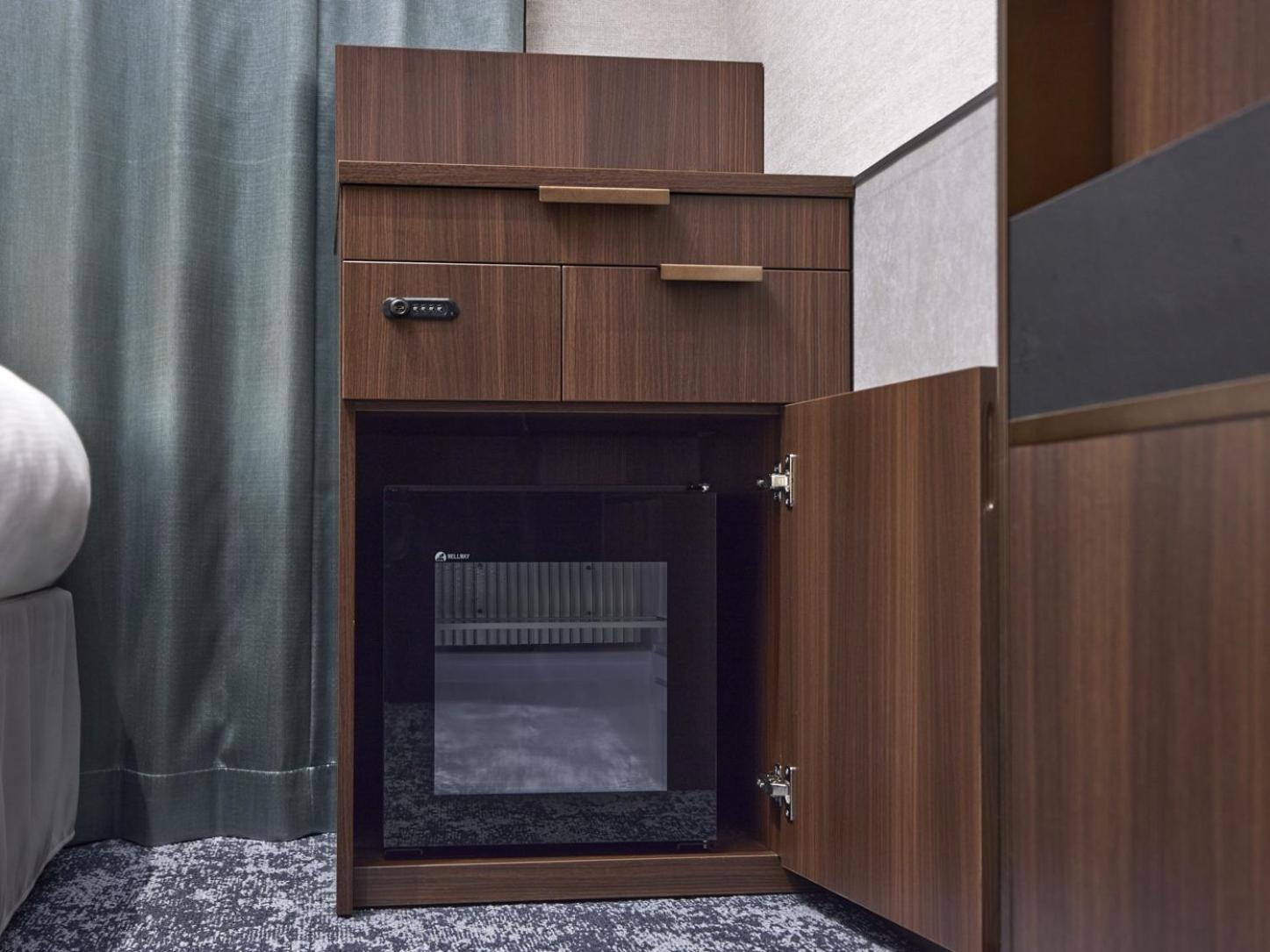 Comfort Queen Room for 3 People Non Smoking