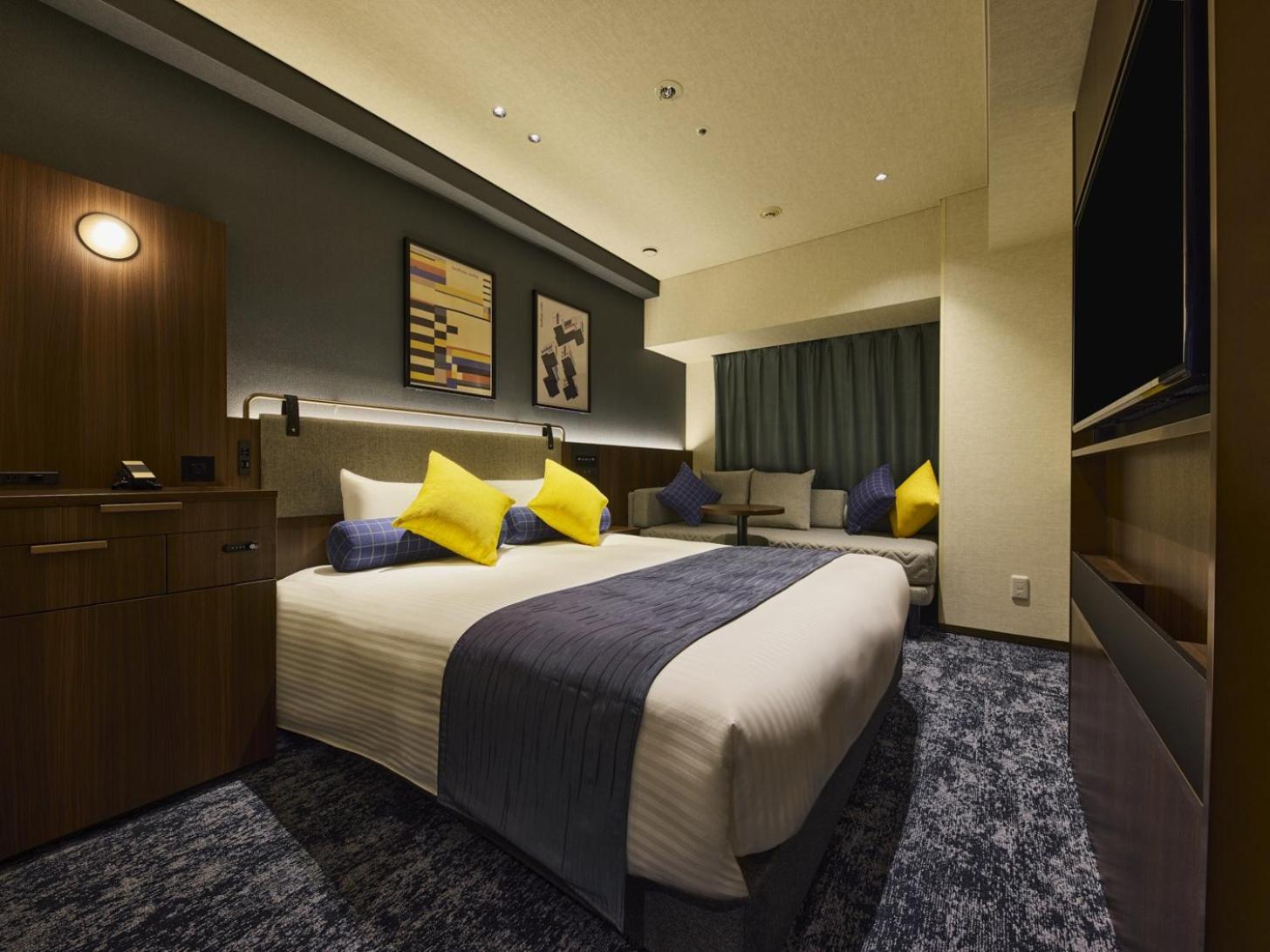 Comfort Queen Room for 3 People Non Smoking