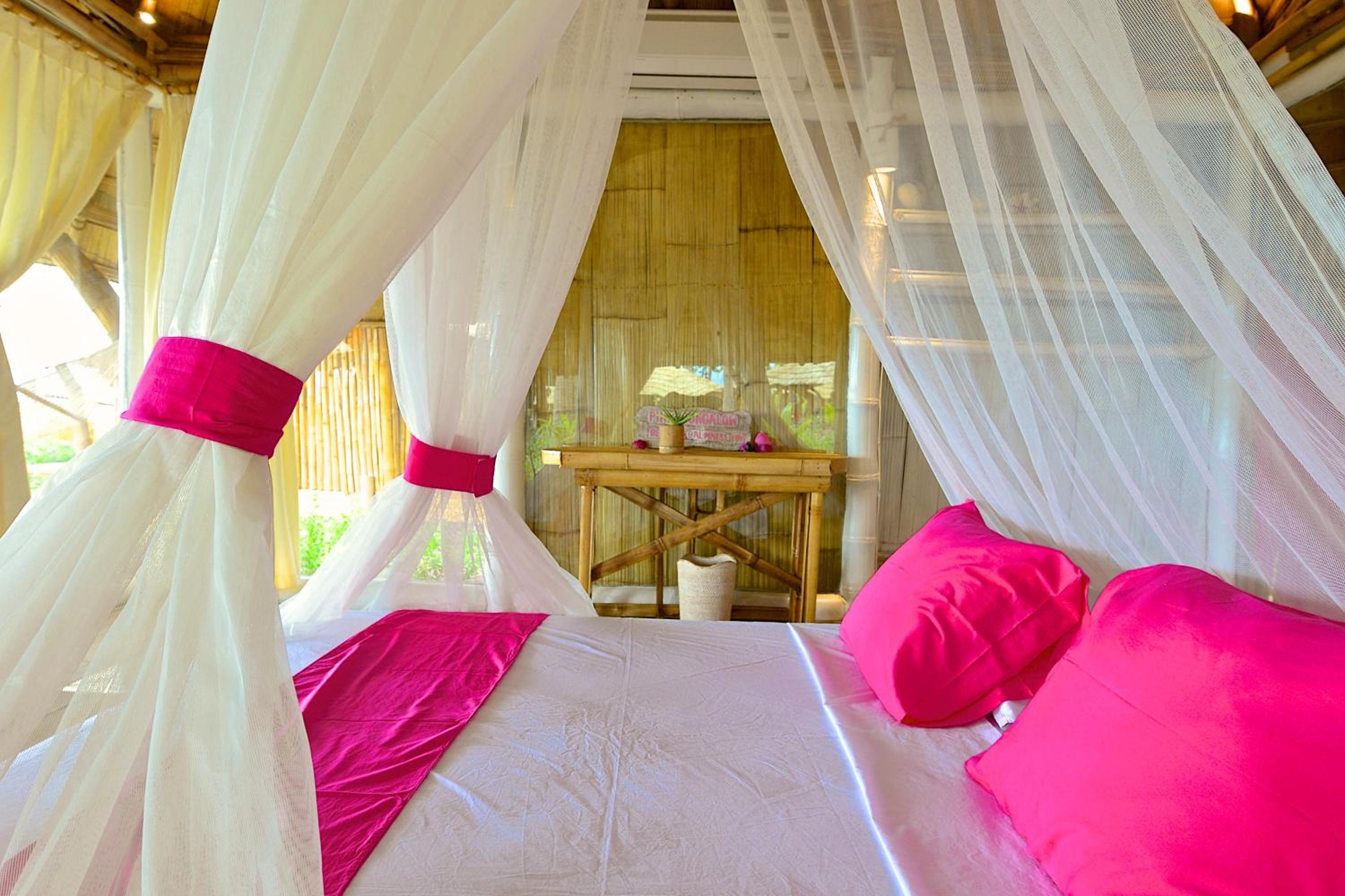 Bungalow - Beach Front