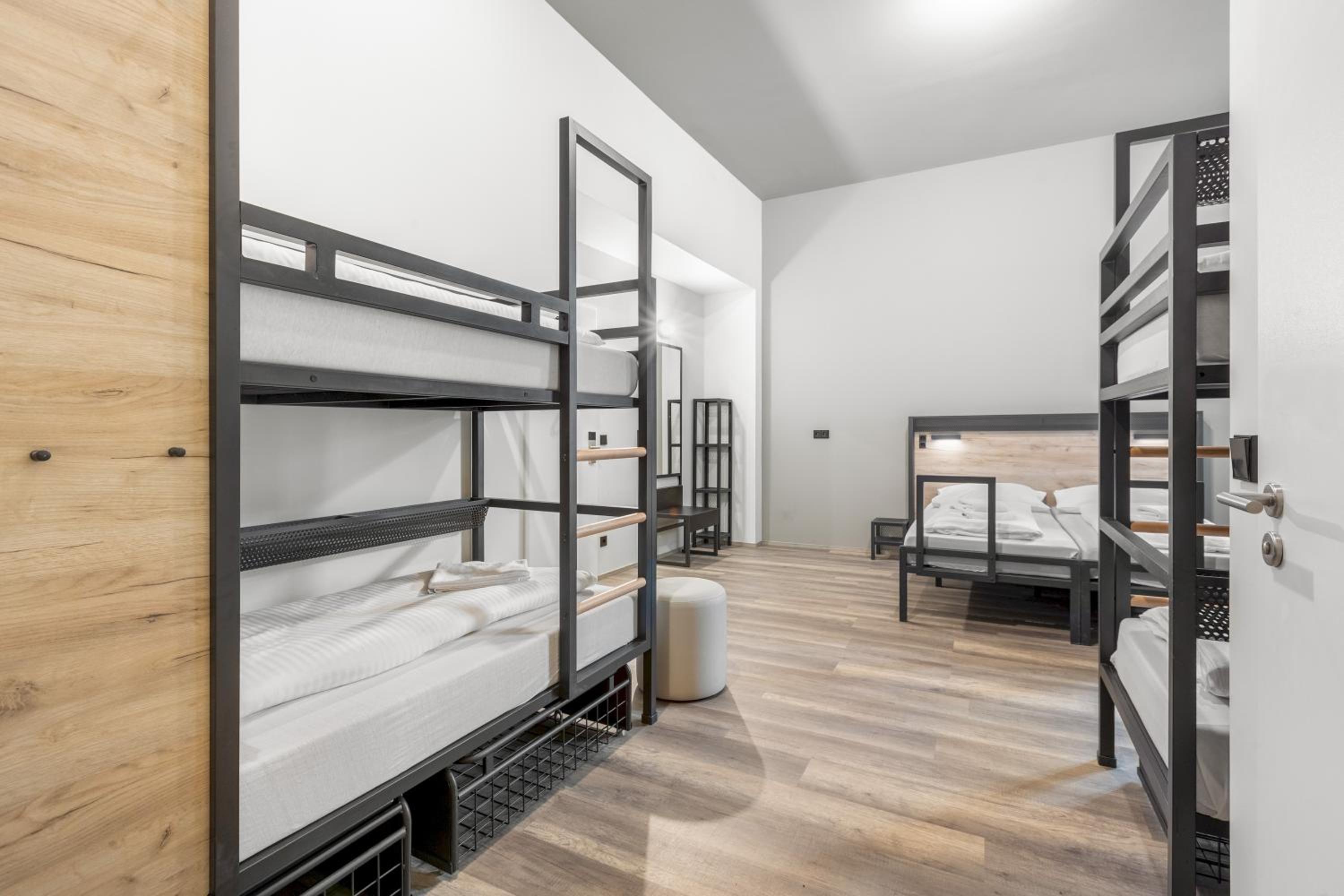 Six-Bed Room