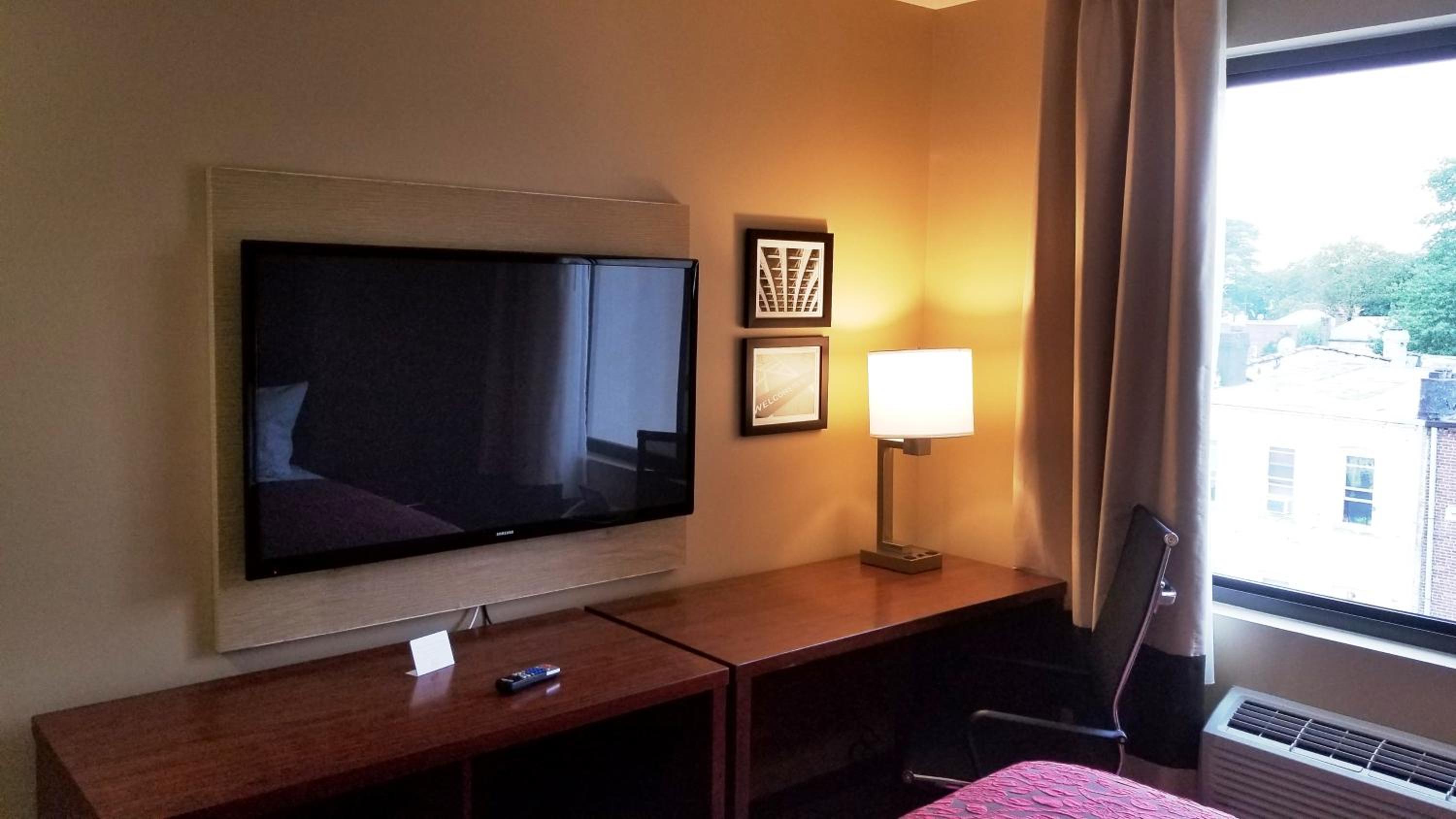 Queen Room