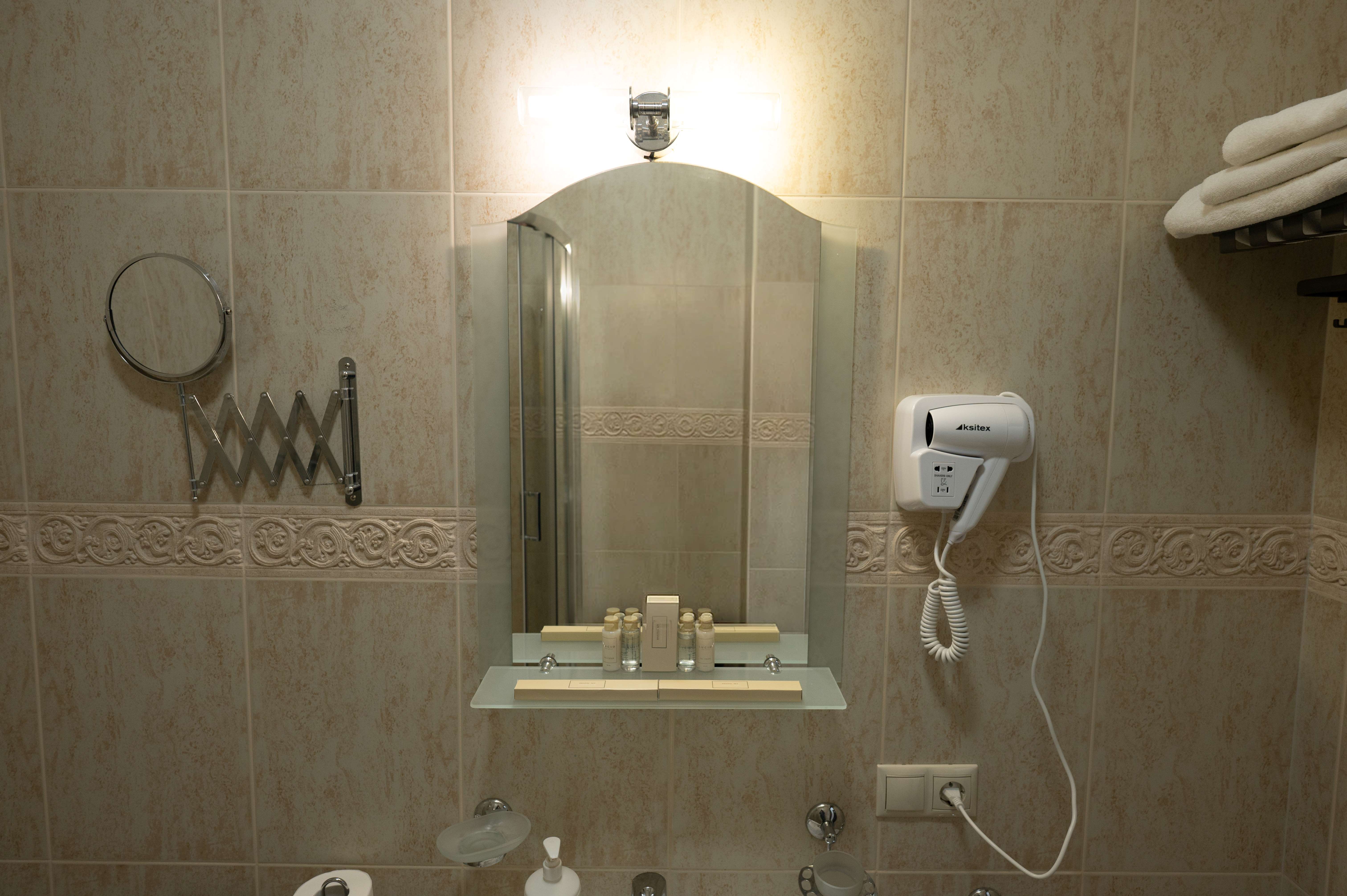 Большой двухместный номер с 1 кроватью