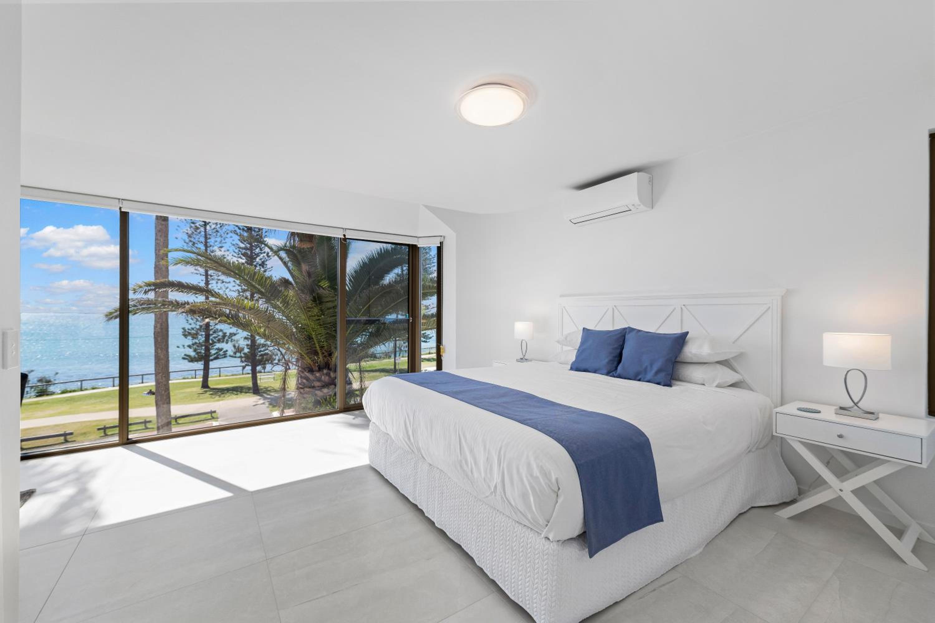 Four Bedroom Deluxe Apartment with Ocean View