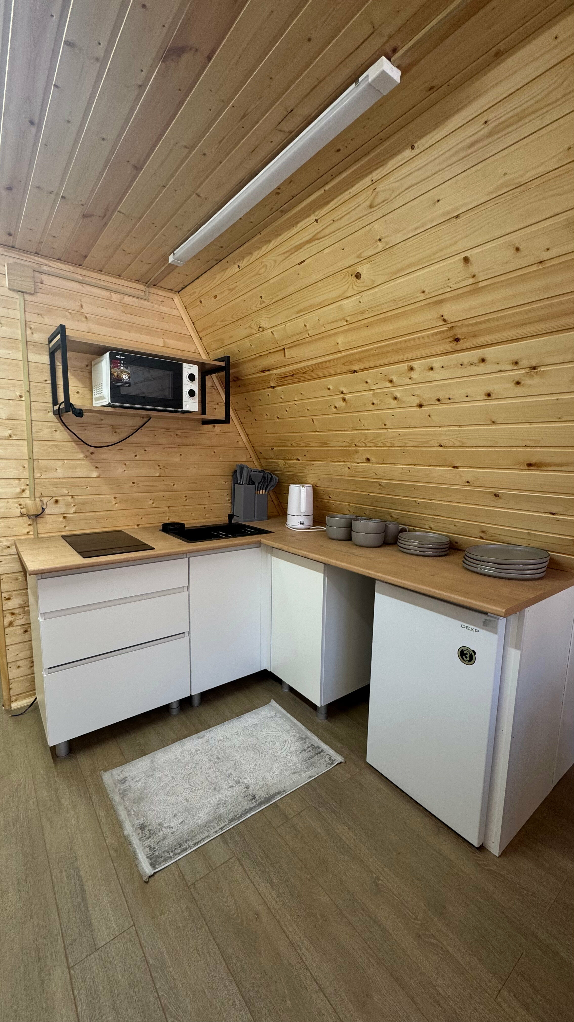 Четырехместный номер с видом на горы