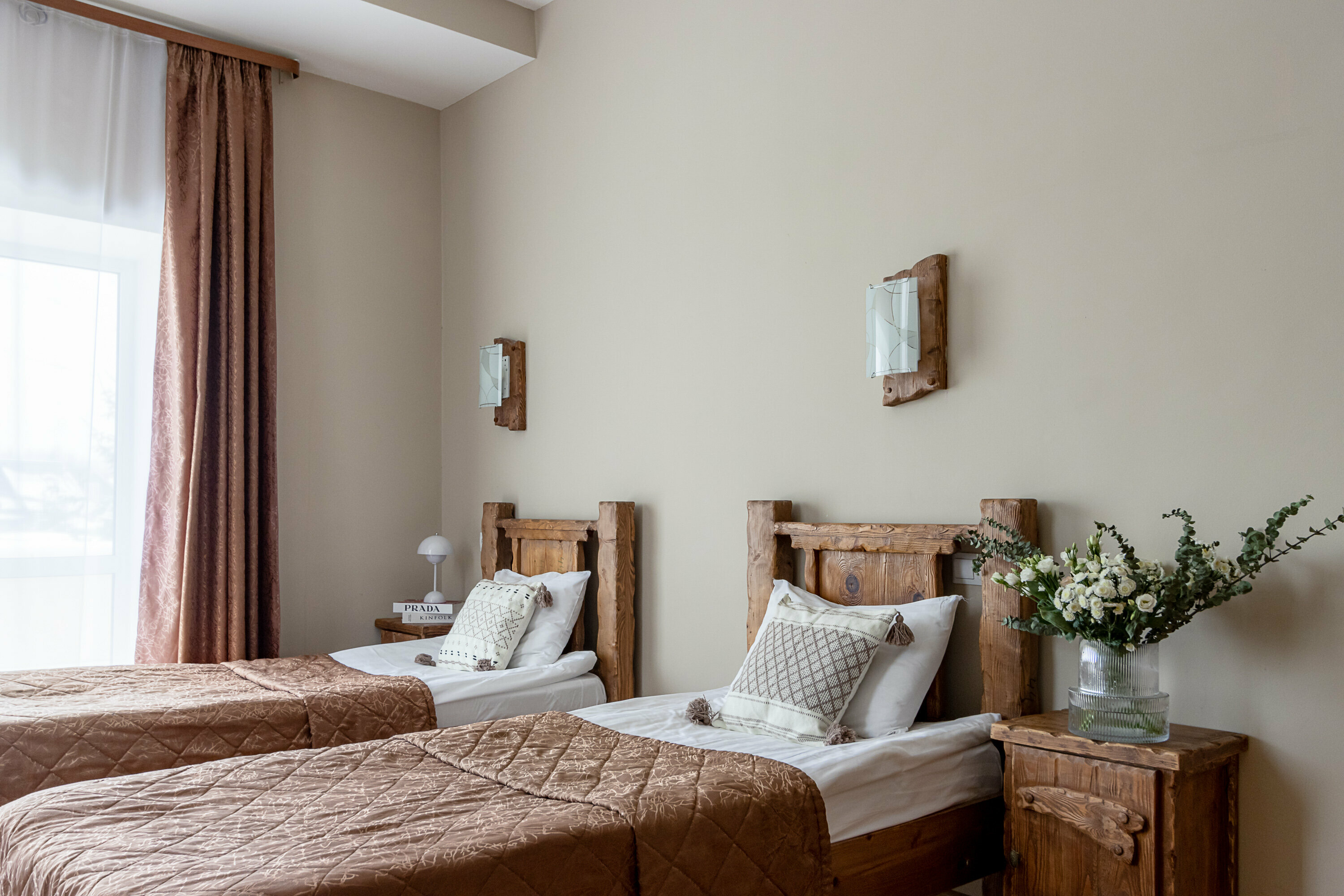 Улучшенный номер с 2 кроватями