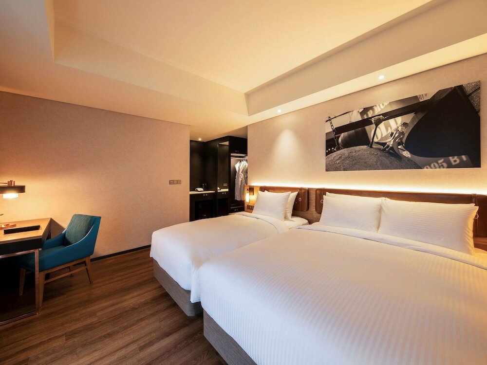 Superior Room, Multiple Beds