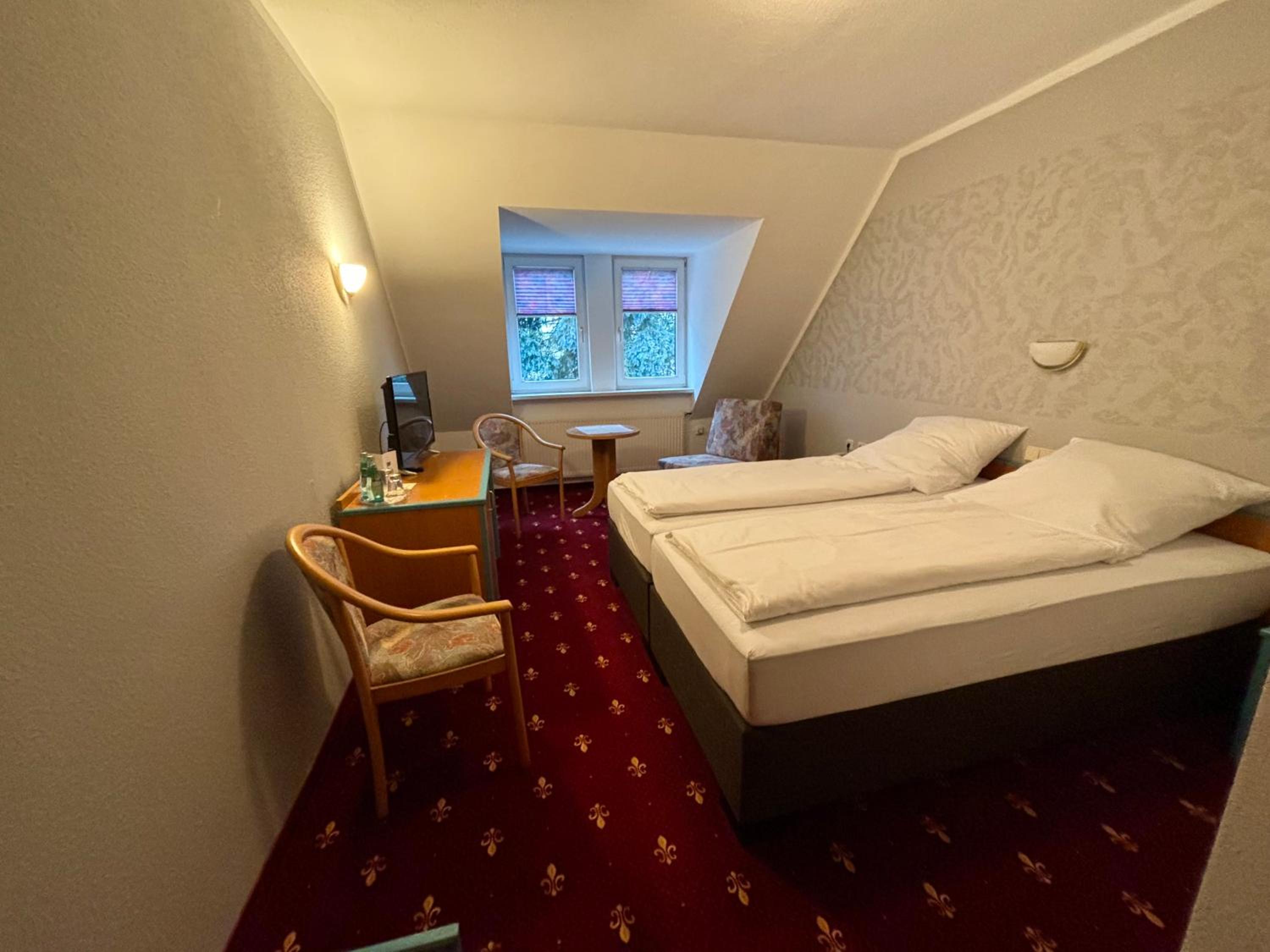Economy Double Room