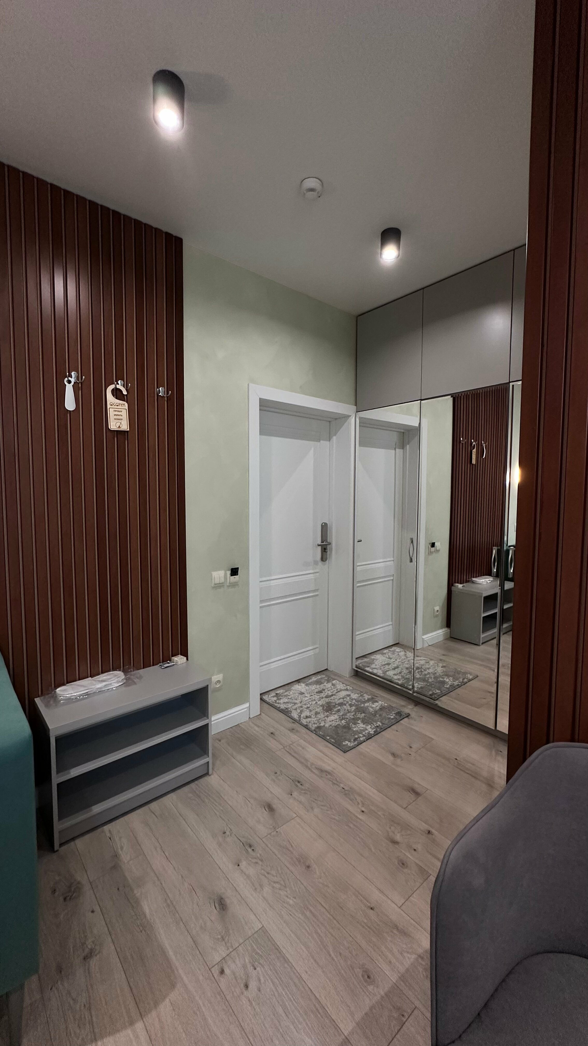 Стандарт с мансардным окном