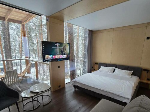 Большой зеркальный куб №21 в Август