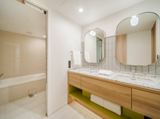 TWIN PREMIUM FAMILY ROOM