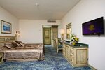 Double or Twin Room with Garden View в Salmakis Resort & SPA
