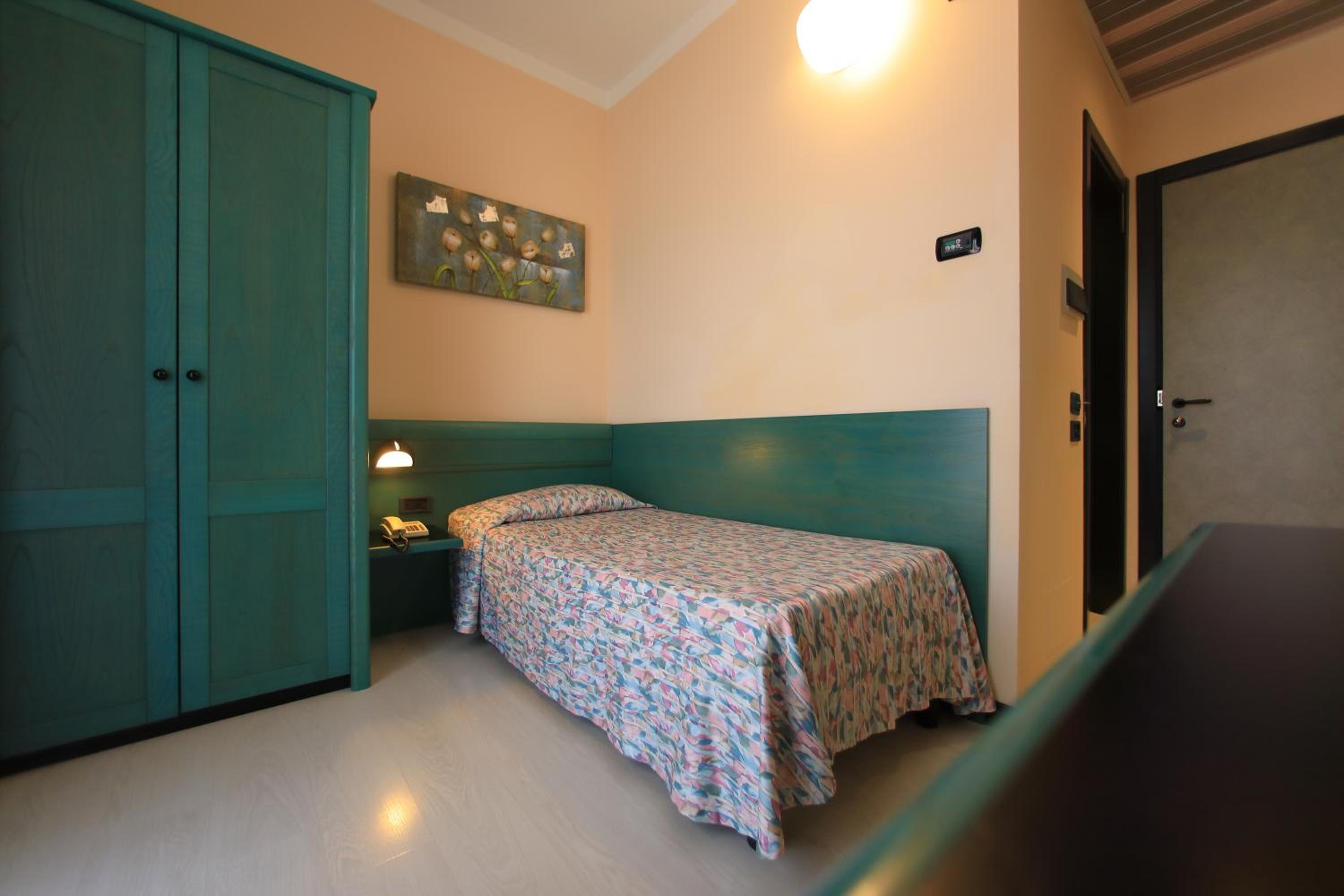 Single Room with Balcony