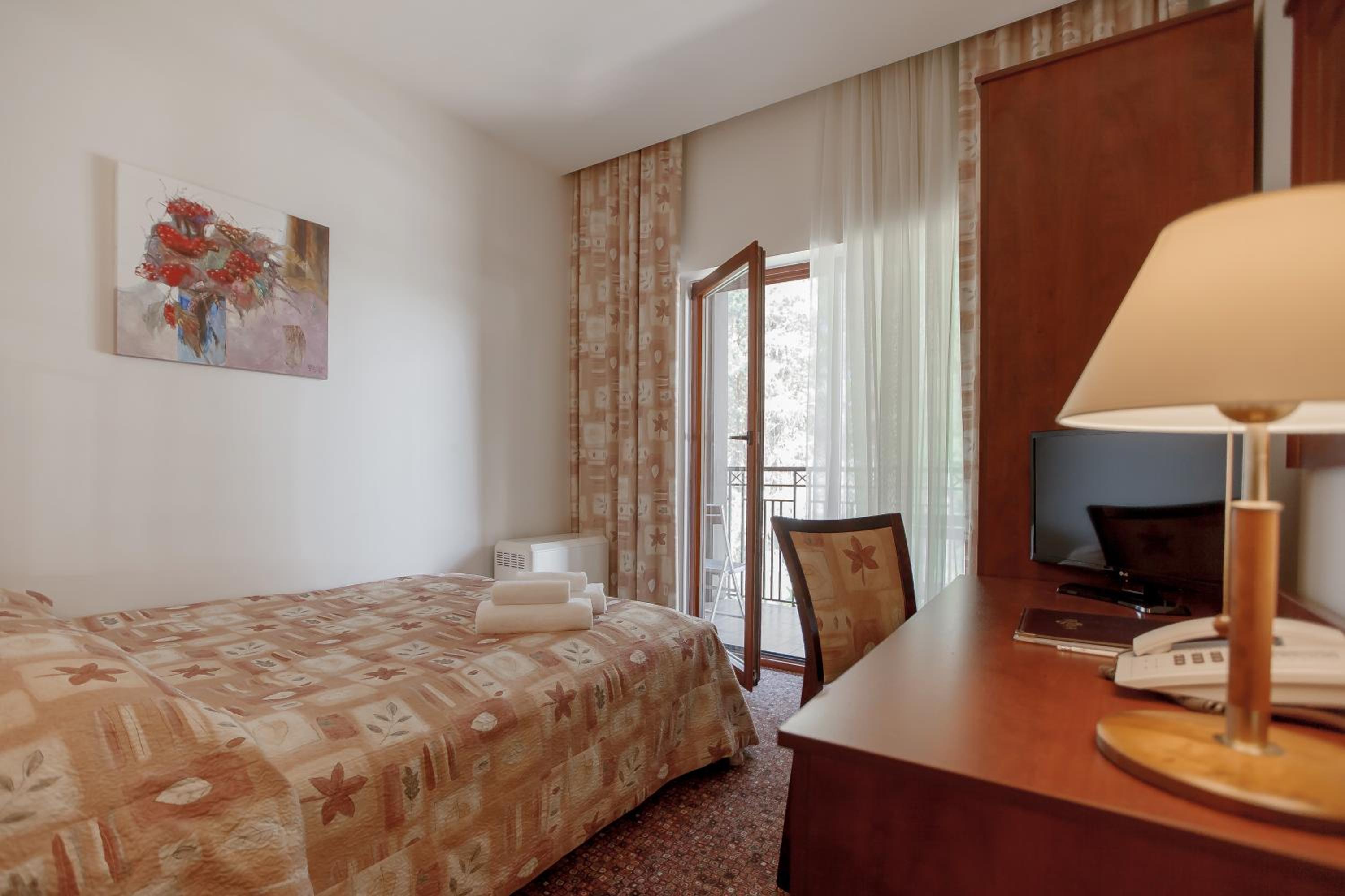 Economy Double Room with Balcony