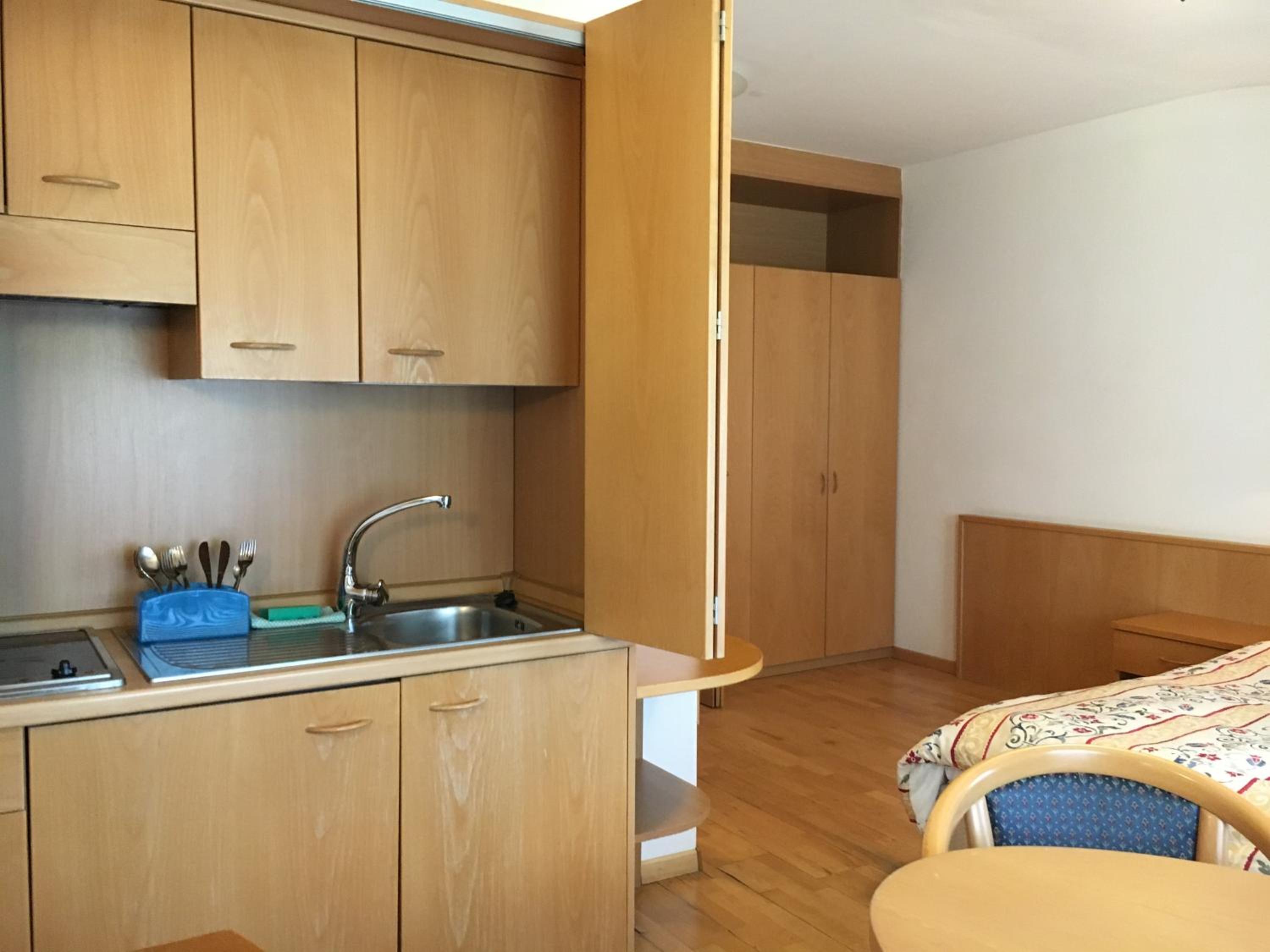 Double Room with Garden View and Kitchenette