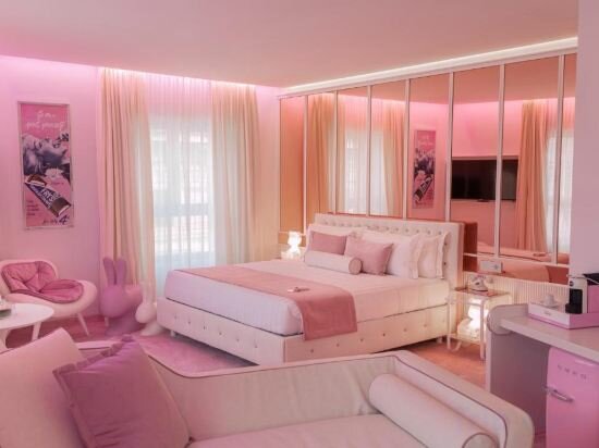 Executive Attic Room