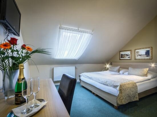 Economy Double Room in Attic 1 Double bed