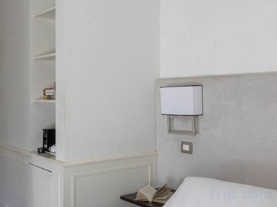 Deluxe Room With Balcony In Annex