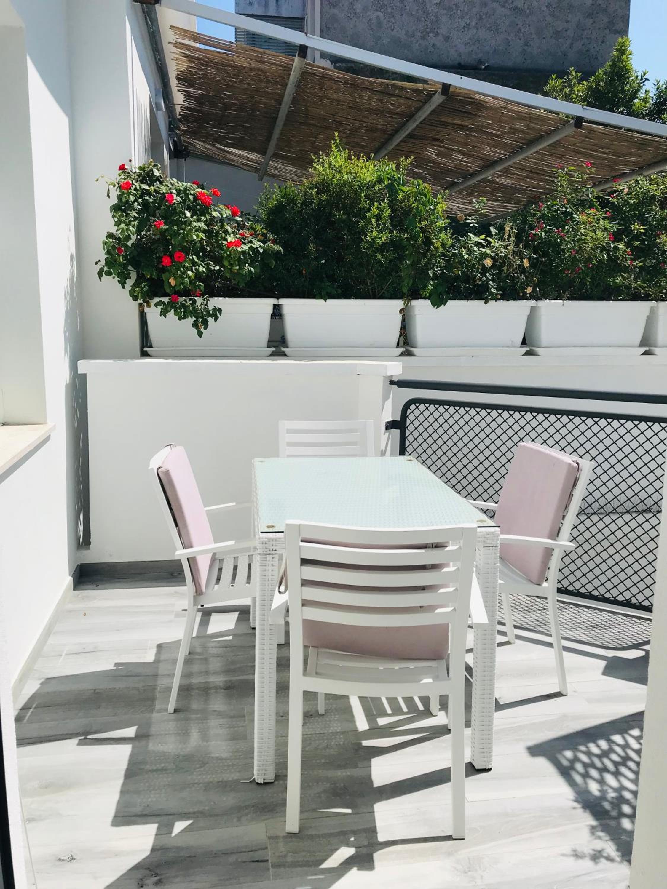 One-Bedroom Apartment with Terrace (4 Adults)