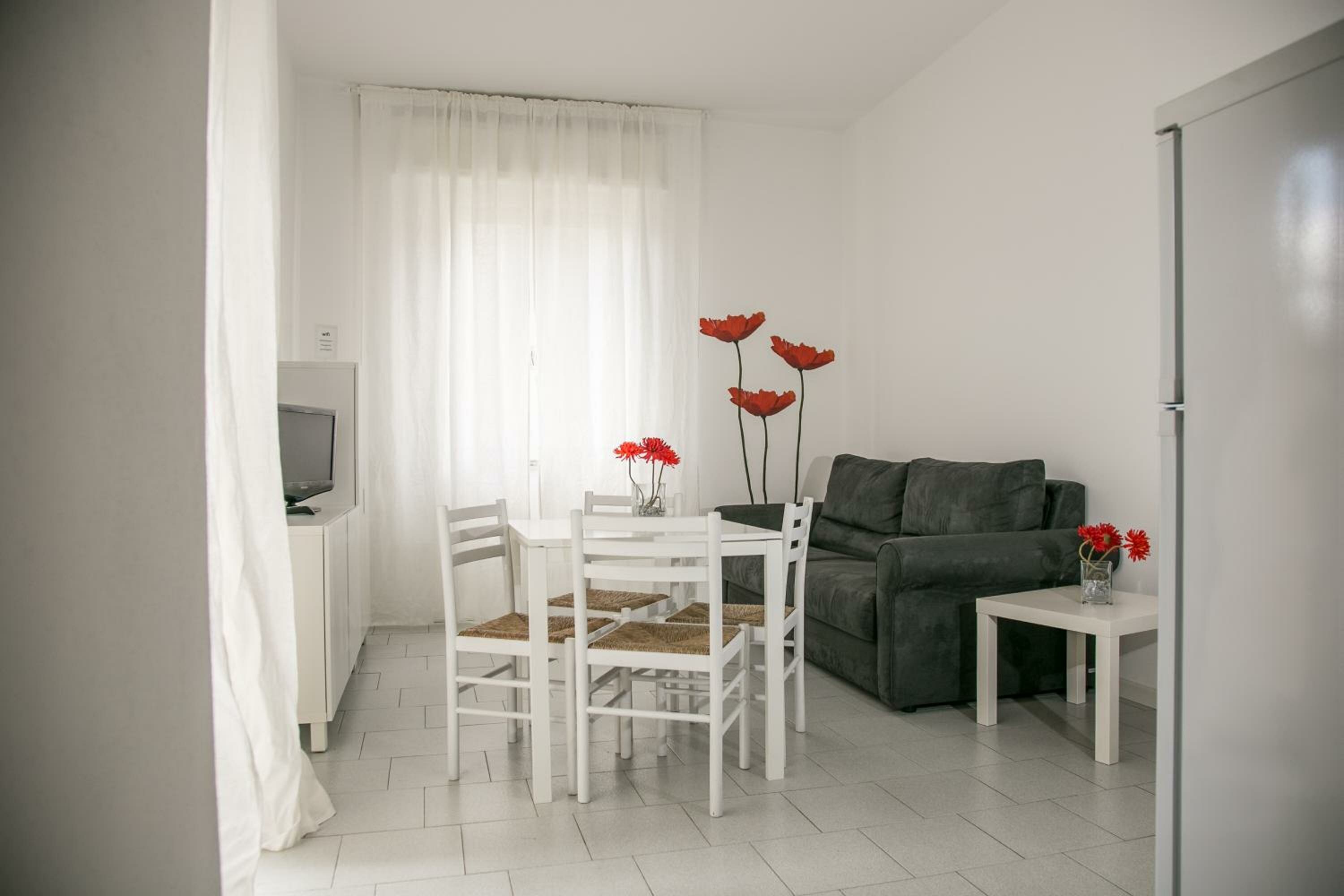 One-Bedroom Apartment with Terrace (4 Adults)