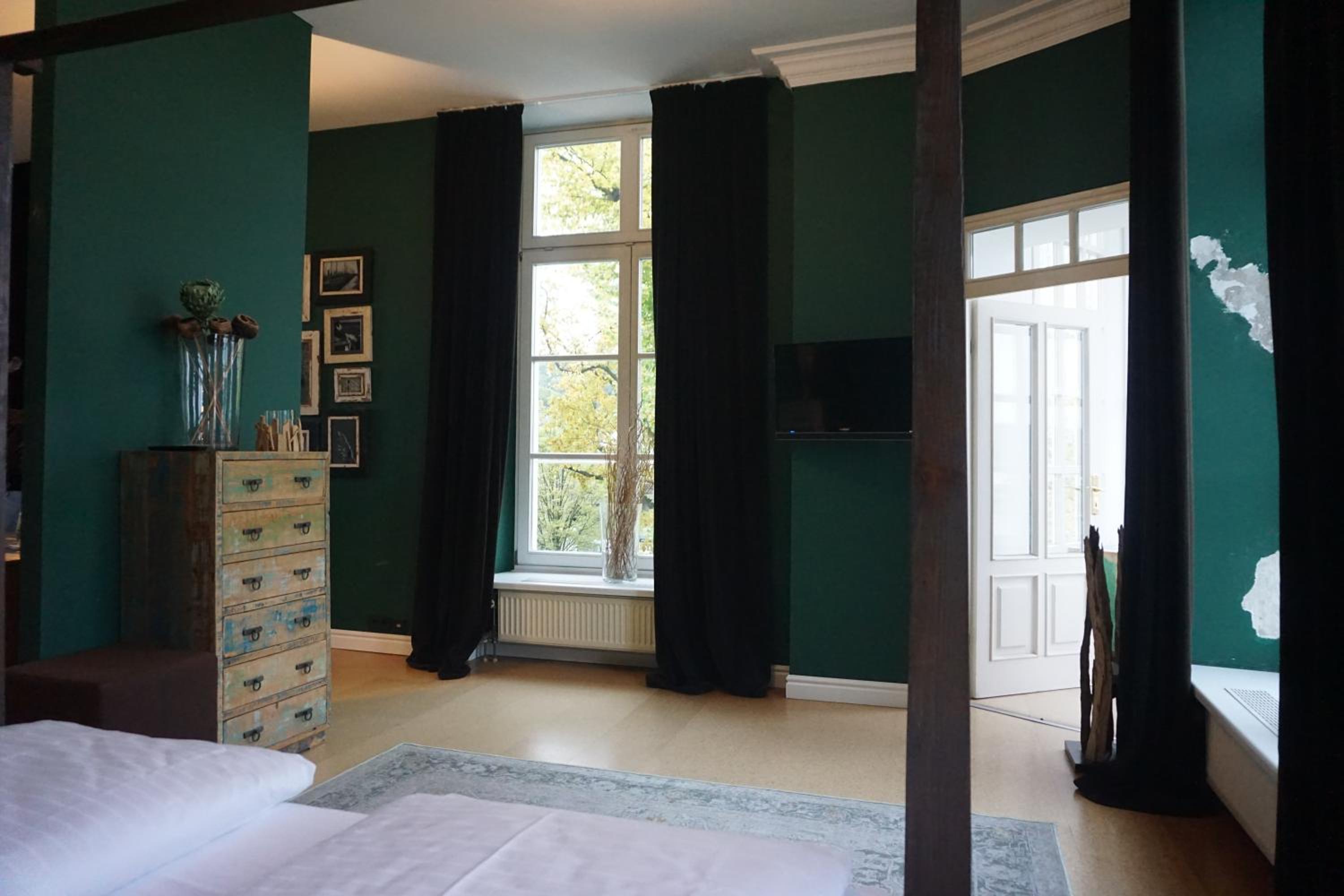 Suite with River View